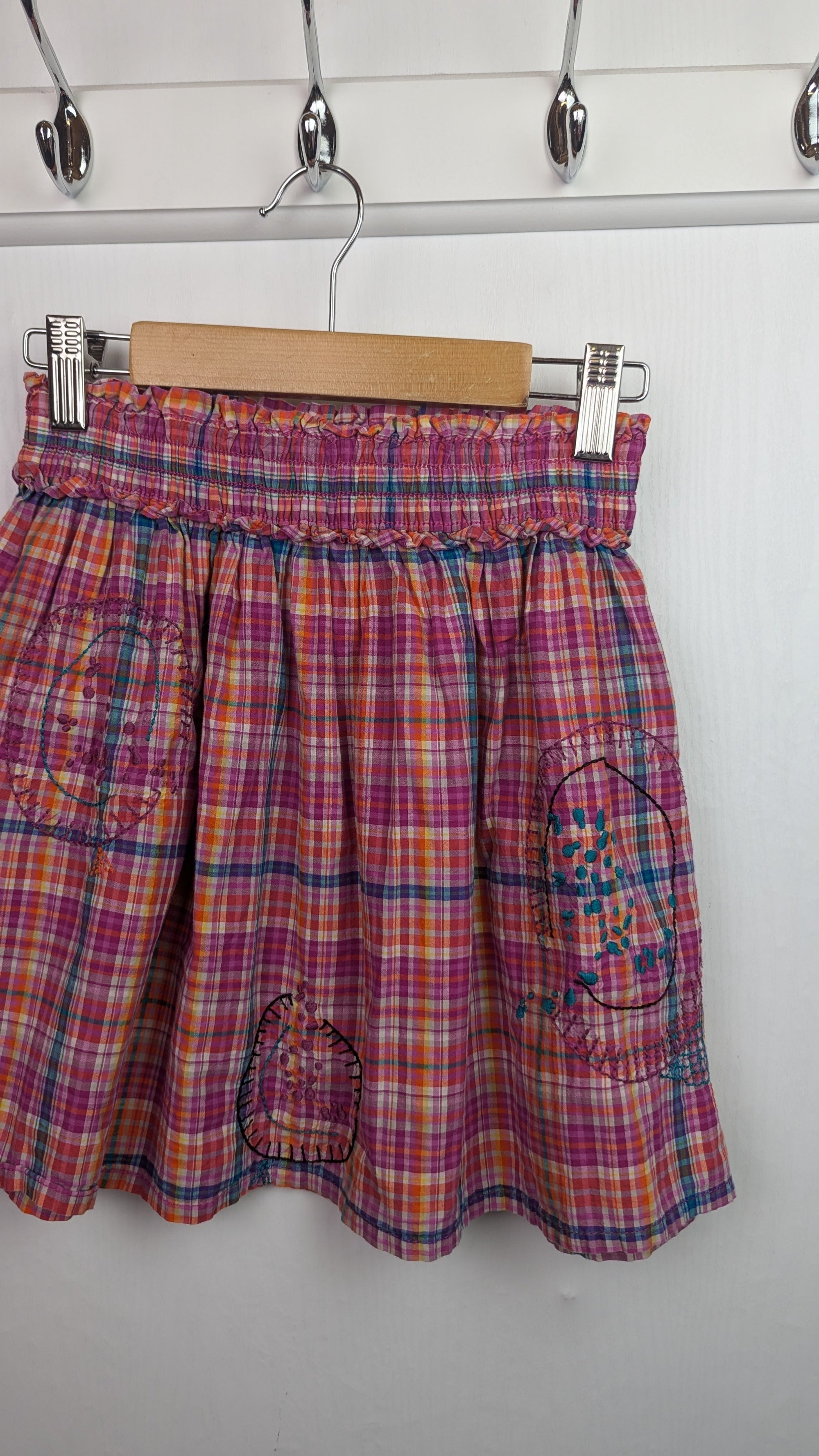 LCDP Pink & Purple Plaid Skirt - Girls 8 Years - Little Ones Preloved. Second Hand Children's & Preloved Baby, Kids, Girls & Boys Clothes. UK online