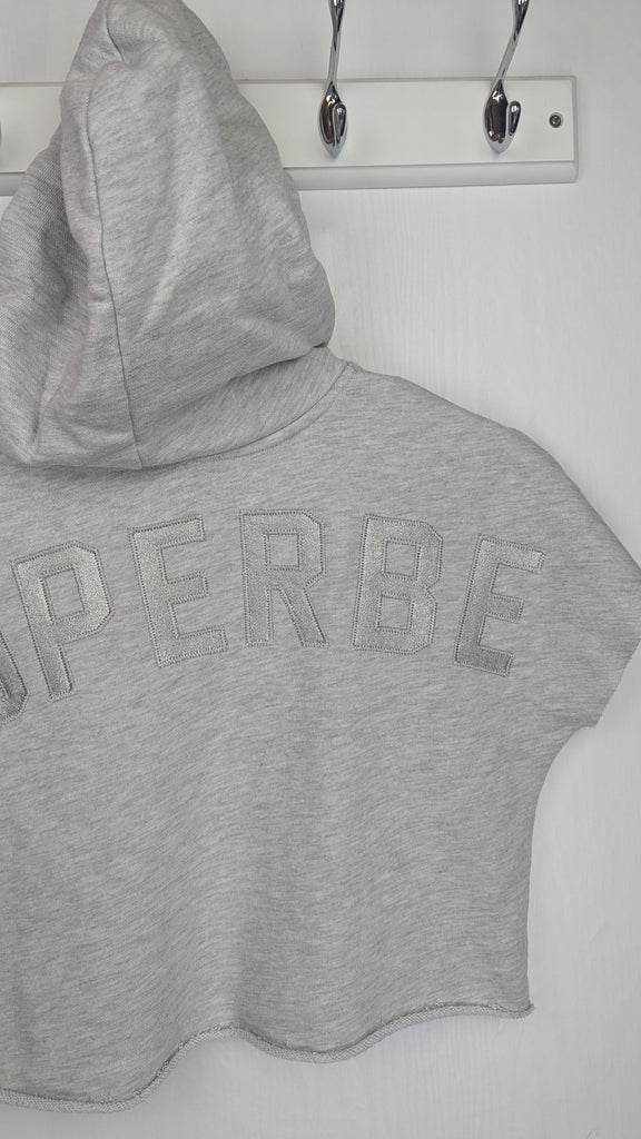 Le temps des cerises Grey Cropped Hoodie - Girls 10 Years Le Temps Des Cerises Used, Preloved, Preworn & Second Hand Baby, Kids & Children's Clothing UK Online. Cheap affordable. Brands including Next, Joules, Nutmeg Morrisons, TU, F&F, H&M.