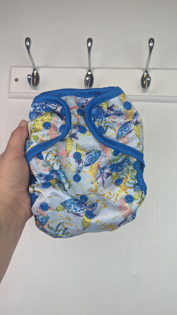 Little Love Bum Sea Turtles Cloth Nappy Little Love Bum Used, Preloved, Preworn Baby, Girls & Boys Clothes. Kids & Children's second hand Clothing UK Online. Cheap affordable. Brands including Next, Joules, Nutmeg Morrisons, TU, F&F, H&M.