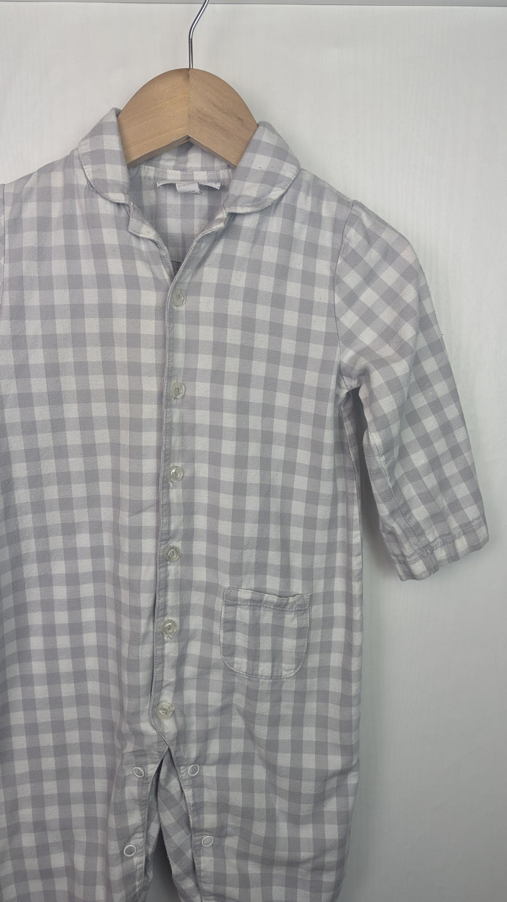 Little White Company Plaid Pyjama Romper - Unisex 12 - 18 Months - Little Ones Preloved. Second Hand Children's & Preloved Baby, Kids, Girls & Boys Clothes. UK online
