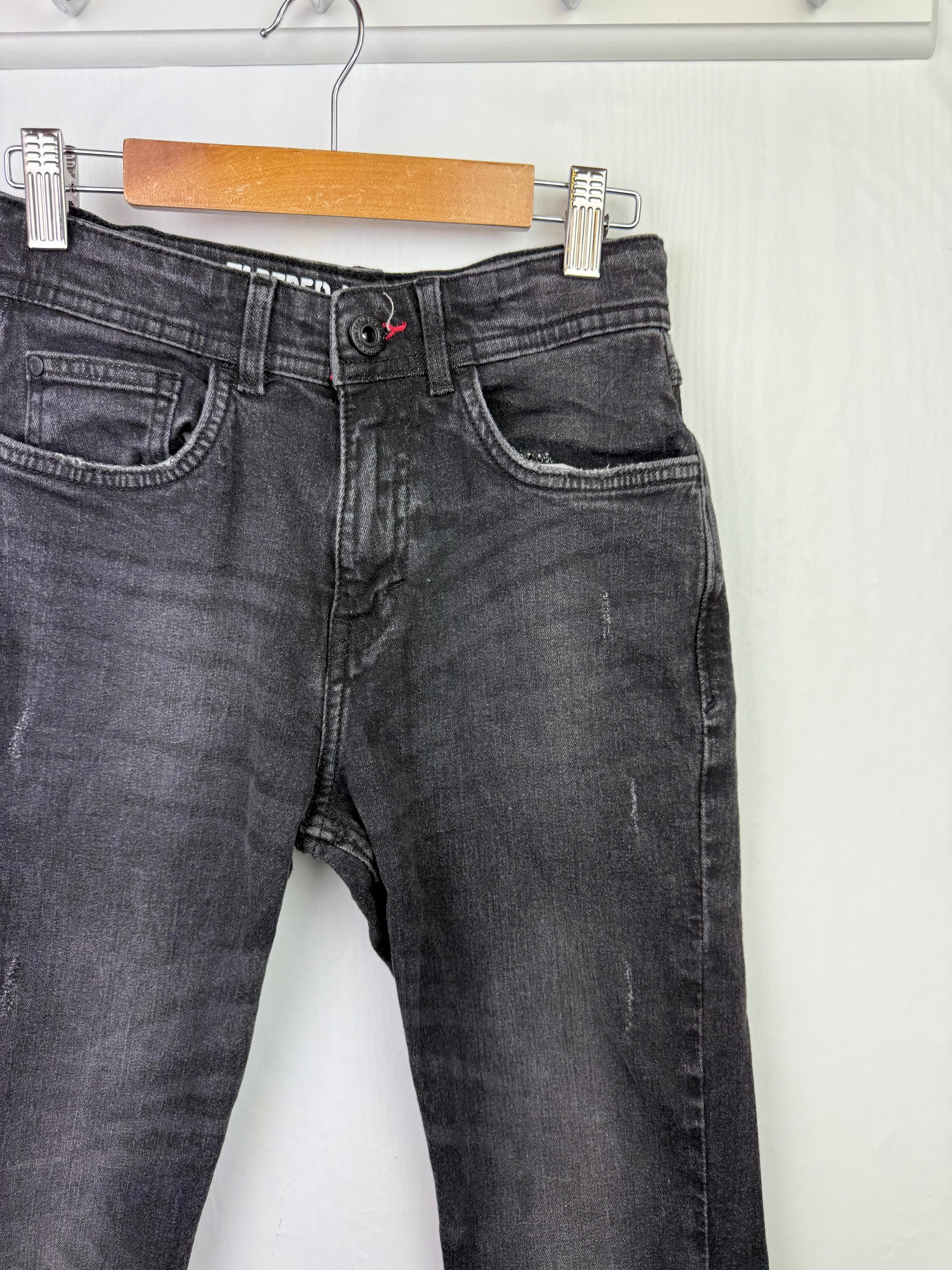 Matalan Black Denim Jeans - Boys 10 Years - Little Ones Preloved. Second Hand Children's & Preloved Baby, Kids, Girls & Boys Clothes. UK online