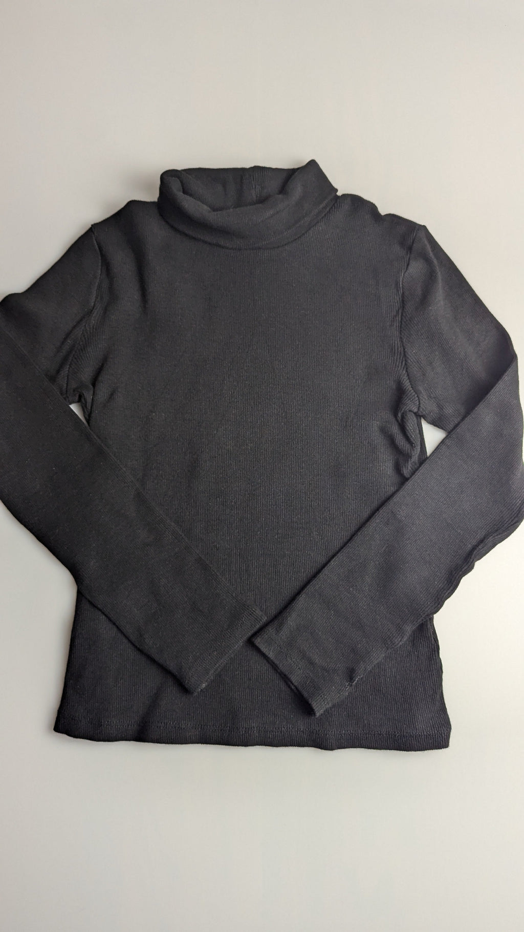 Matalan Black Turtle Neck Jumper - Girls 9 Years - Little Ones Preloved. Second Hand Children's & Preloved Baby, Kids, Girls & Boys Clothes. UK online