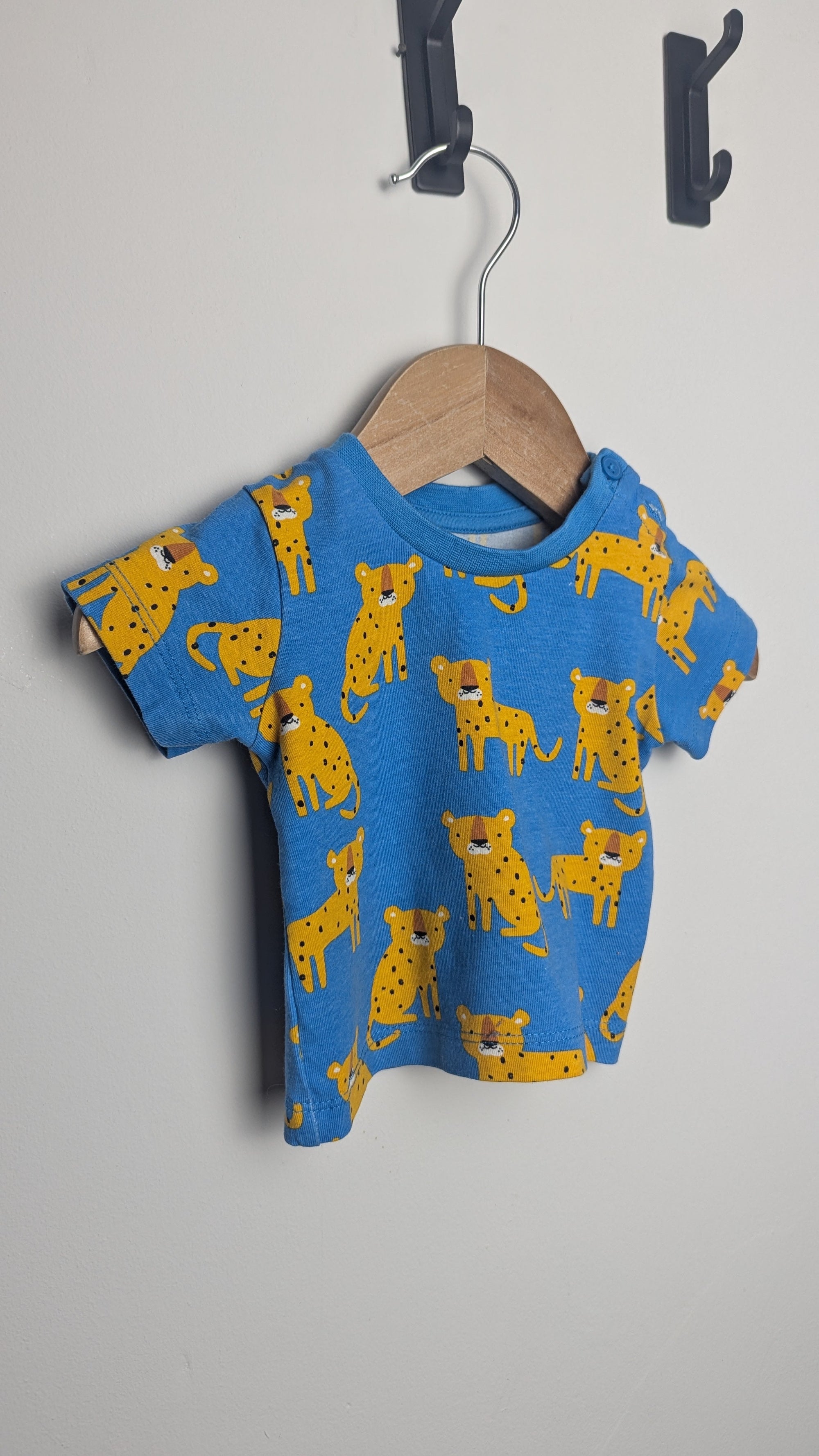 Matalan Blue Leopard Top - Boys Newborn - Little Ones Preloved. Second Hand Children's & Preloved Baby, Kids, Girls & Boys Clothes. UK online