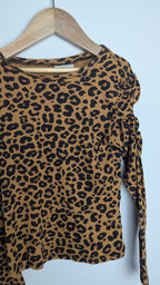 Matalan Cheetah Print Ruched Sleeve Long Sleeve Top - Girls 8 Years - Little Ones Preloved. Second Hand Children's & Preloved Baby, Kids, Girls & Boys Clothes. UK online