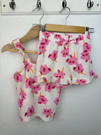 Matalan Floral Shorts & Top Set - Girls 18 - 23 Months - Little Ones Preloved. Second Hand Children's & Preloved Baby, Kids, Girls & Boys Clothes. UK online