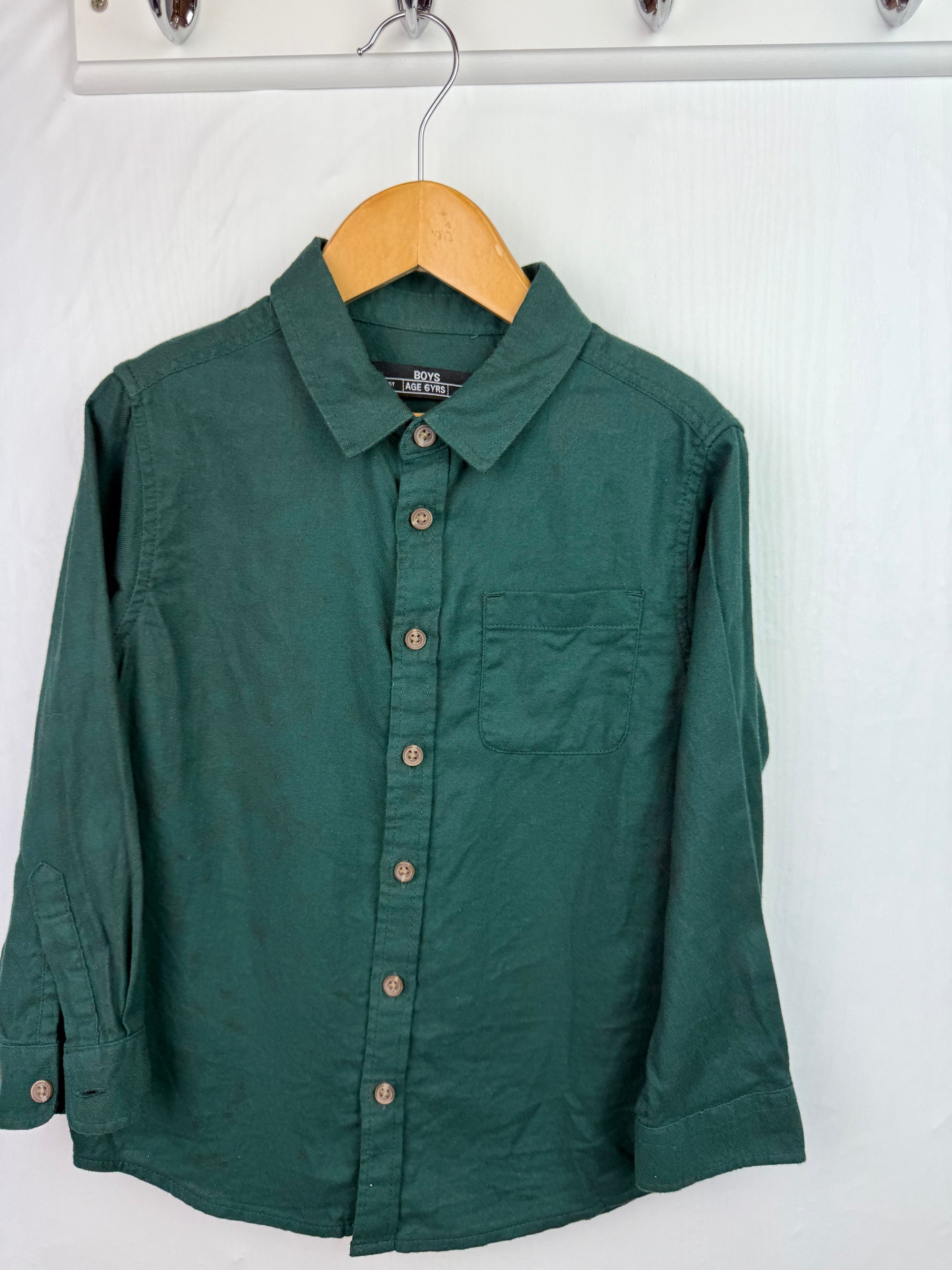 Matalan Green Long Sleeve Shirt - Boys 6 Years - Little Ones Preloved. Second Hand Children's & Preloved Baby, Kids, Girls & Boys Clothes. UK online