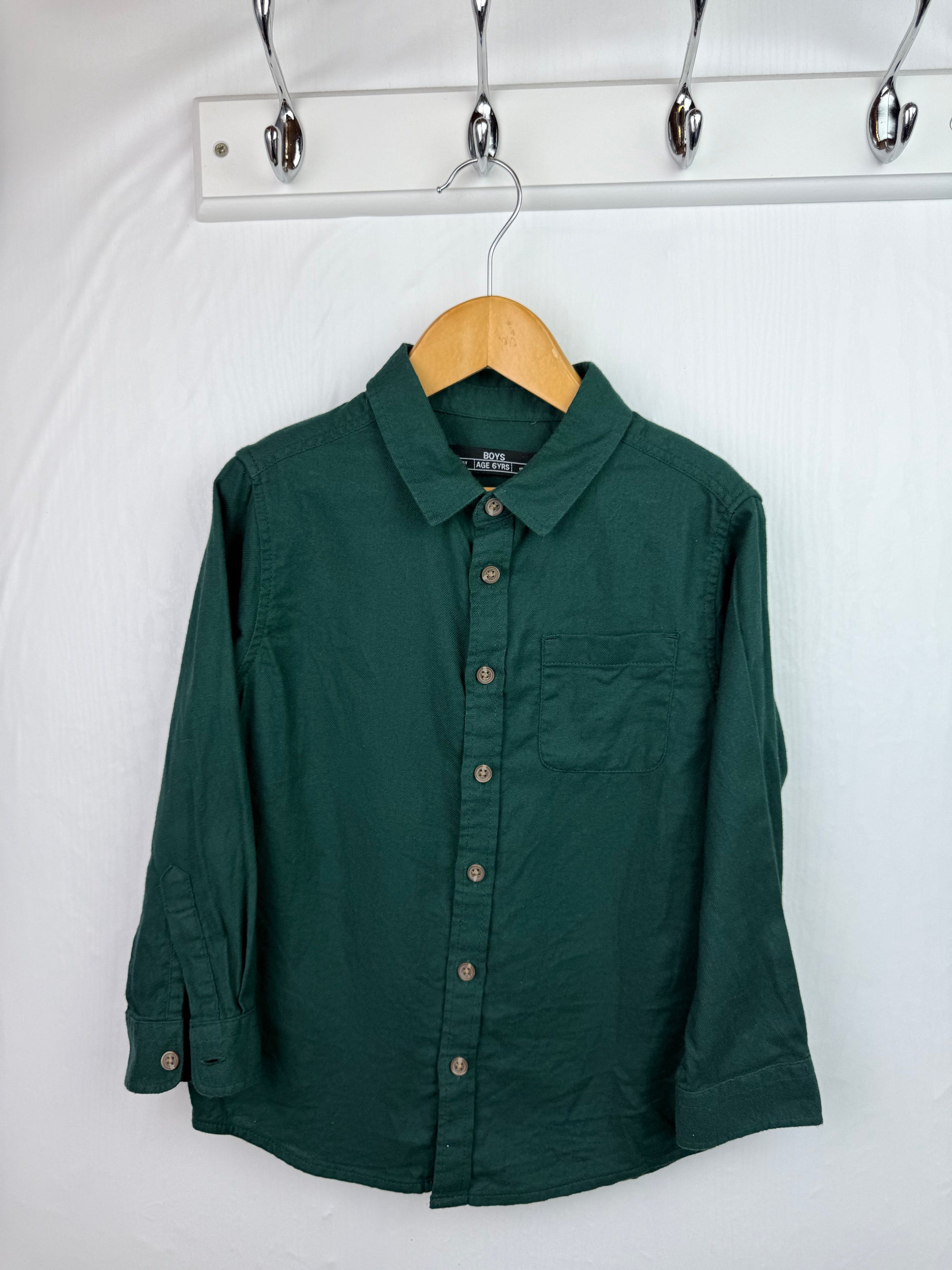 Matalan Green Long Sleeve Shirt - Boys 6 Years - Little Ones Preloved. Second Hand Children's & Preloved Baby, Kids, Girls & Boys Clothes. UK online