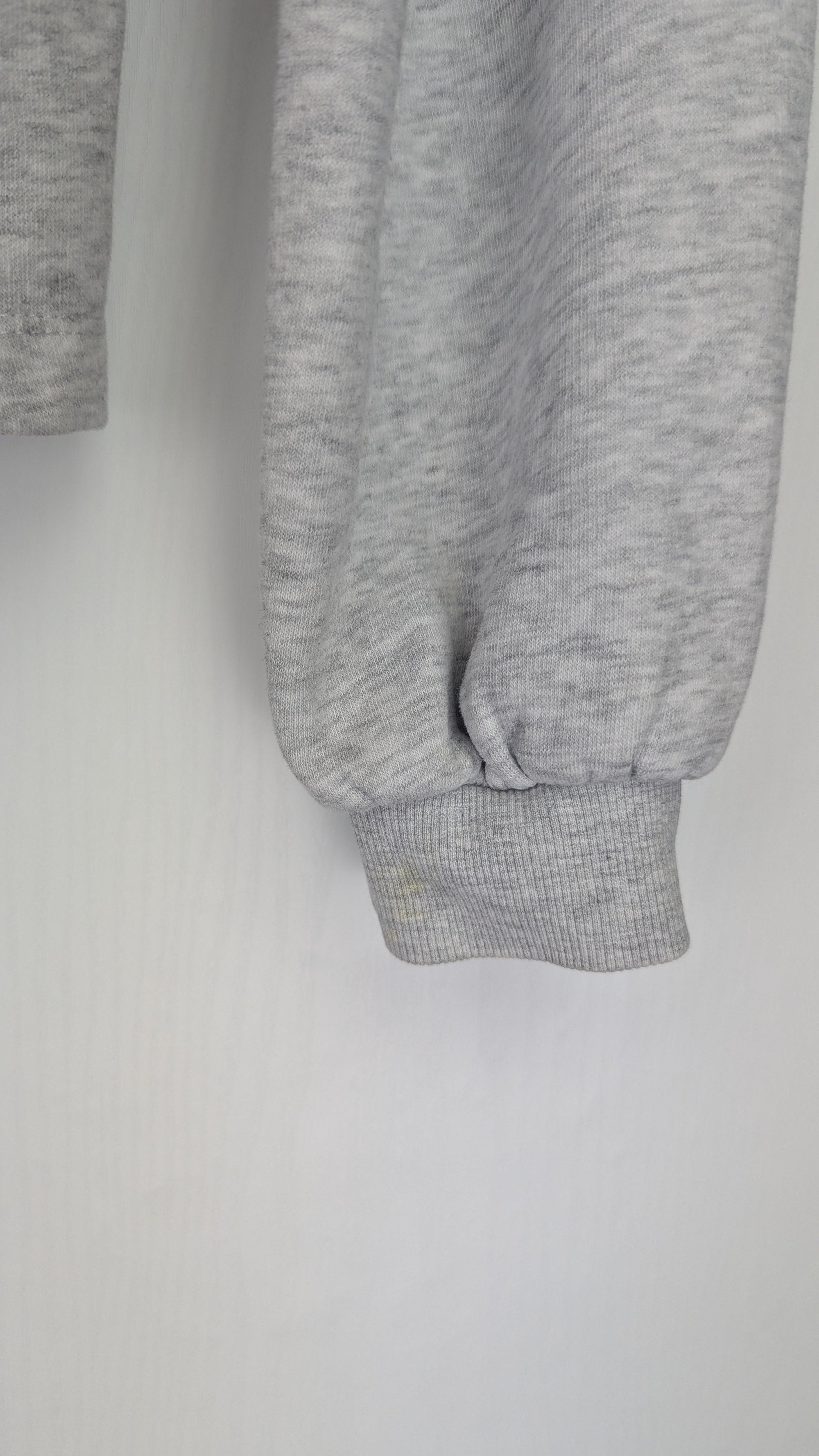 Matalan Grey & pink sequin crop jumper - Girls 10 Years - Little Ones Preloved. Second Hand Children's & Preloved Baby, Kids, Girls & Boys Clothes. UK online