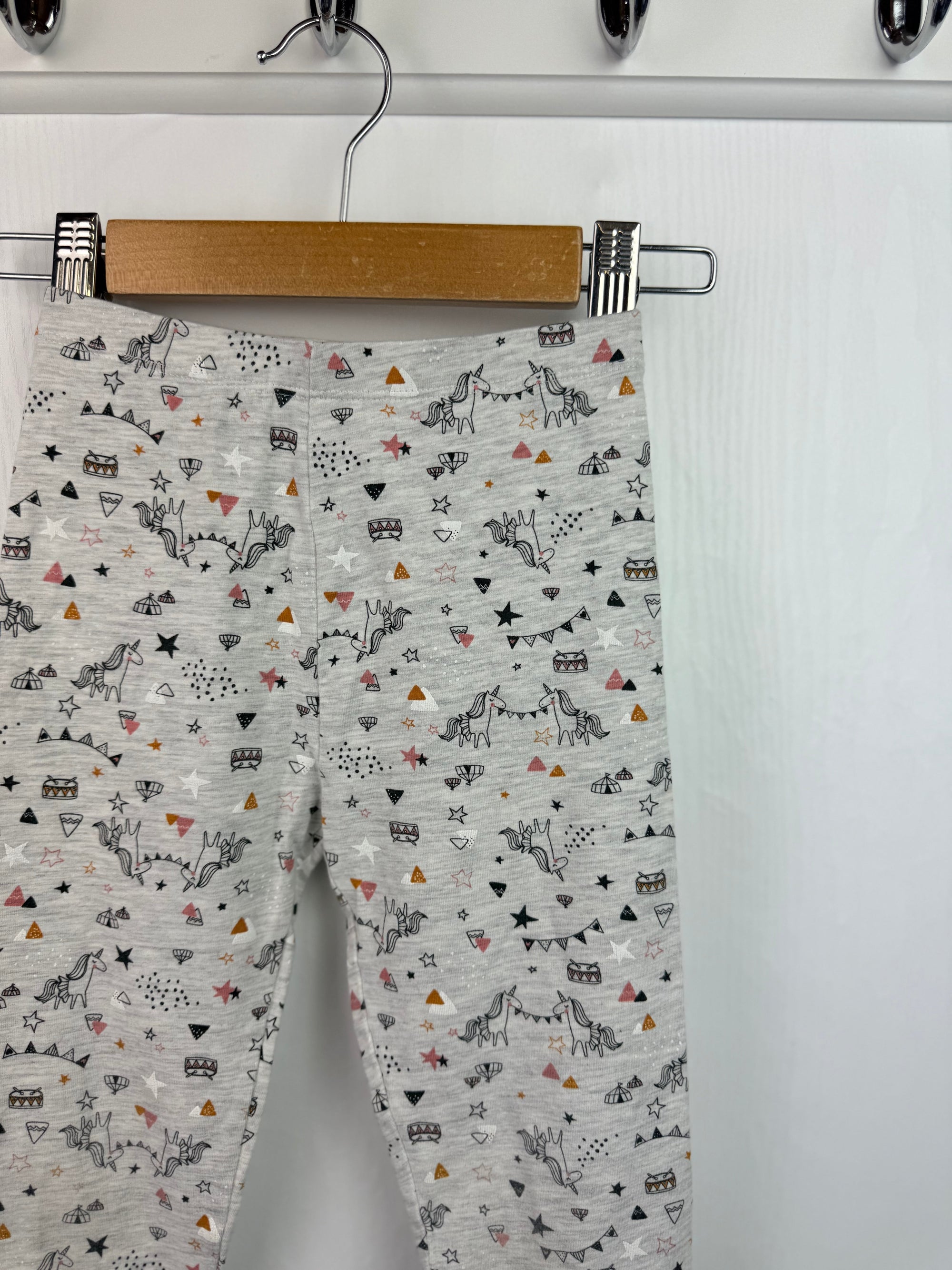 Matalan Grey Unicorn Leggings - Girls 4 - 5 Years - Little Ones Preloved. Second Hand Children's & Preloved Baby, Kids, Girls & Boys Clothes. UK online