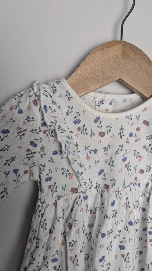 Matalan Long Sleeve Floral Dress - Baby Girls 0-3 Months Little Ones Preloved Used, Preloved, Preworn & Second Hand Baby, Kids & Children's Clothing UK Online. Cheap affordable. Brands including Next, Joules, Nutmeg Morrisons, TU, F&F, H&M.