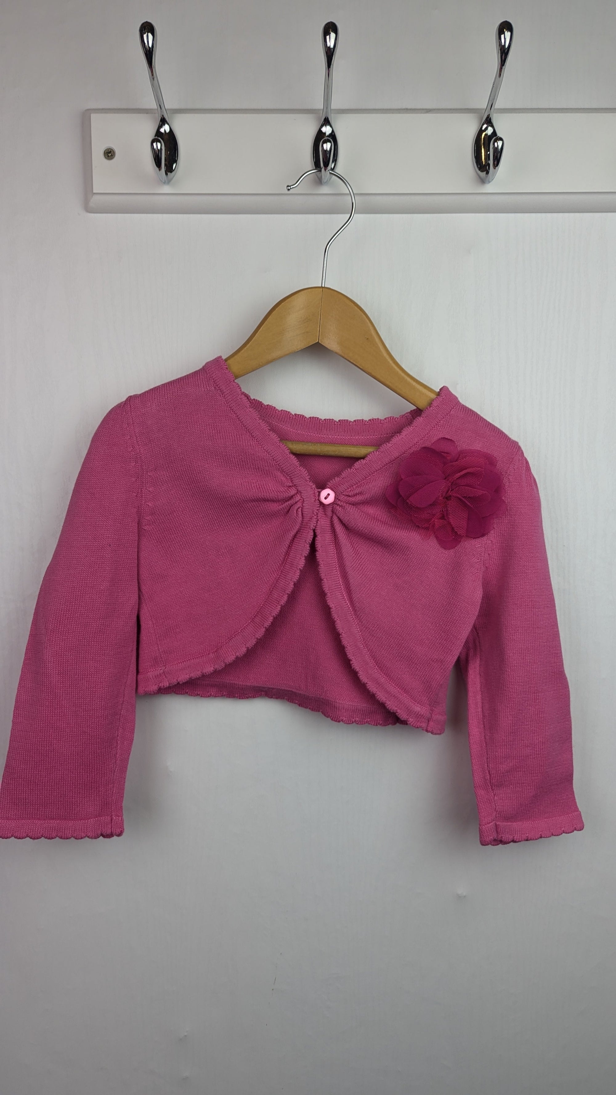Matalan Pink Bolero Cardigan - Girls 18 - 23 Months - Little Ones Preloved. Second Hand Children's & Preloved Baby, Kids, Girls & Boys Clothes. UK online