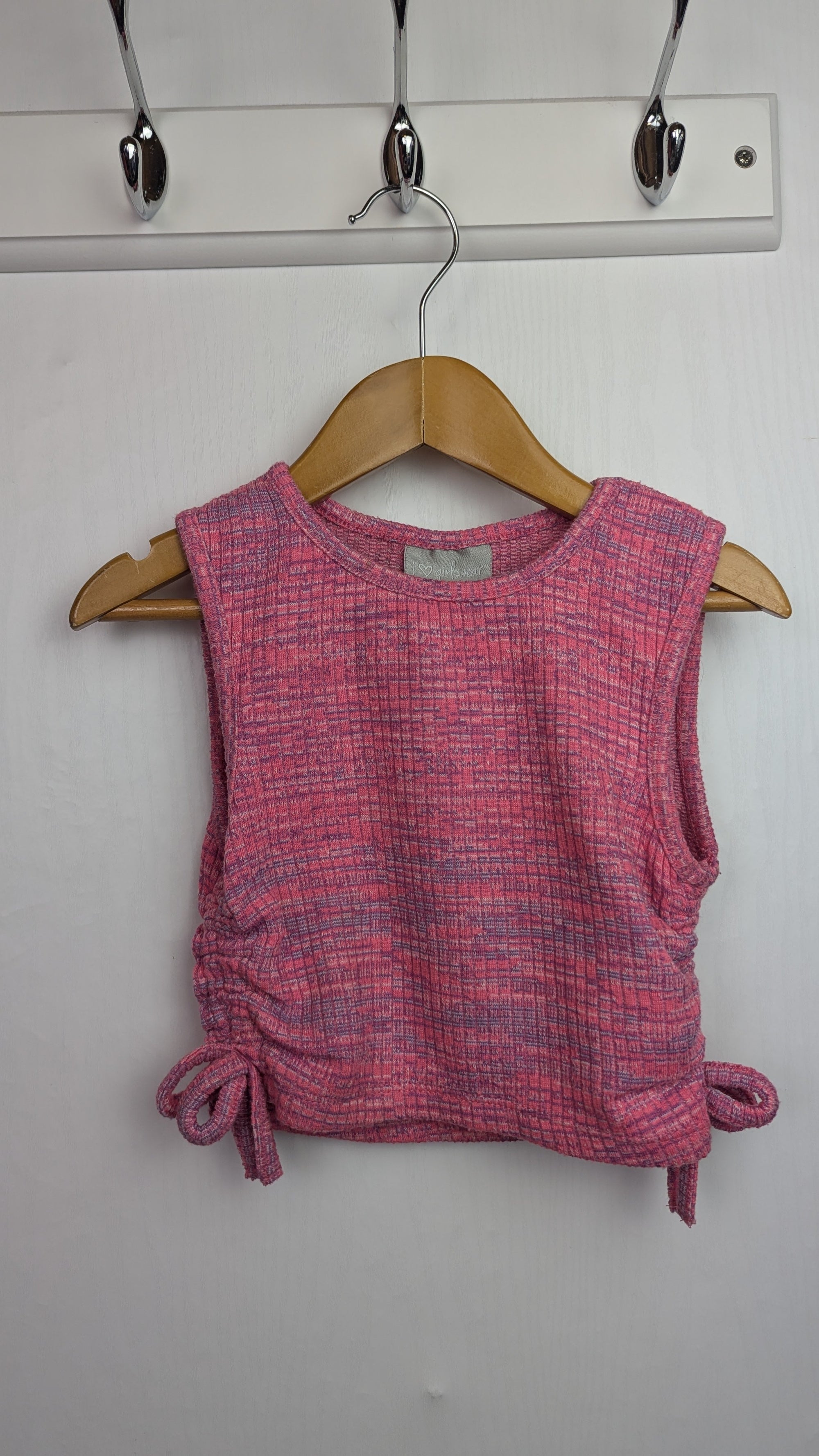Matalan Pink Crop Top - Girls 5 Years - Little Ones Preloved. Second Hand Children's & Preloved Baby, Kids, Girls & Boys Clothes. UK online