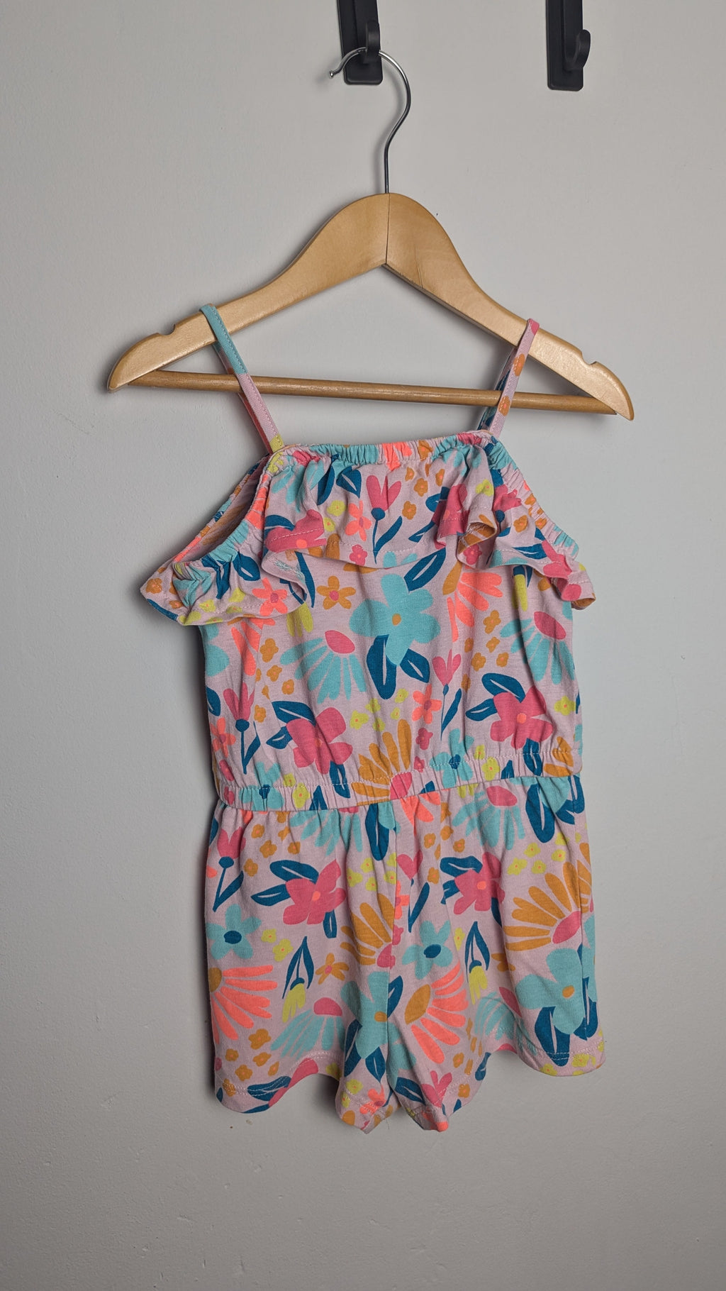 Matalan Pink Floral Playsuit - Girls 2 - 3 Years - Little Ones Preloved. Second Hand Children's & Preloved Baby, Kids, Girls & Boys Clothes. UK online