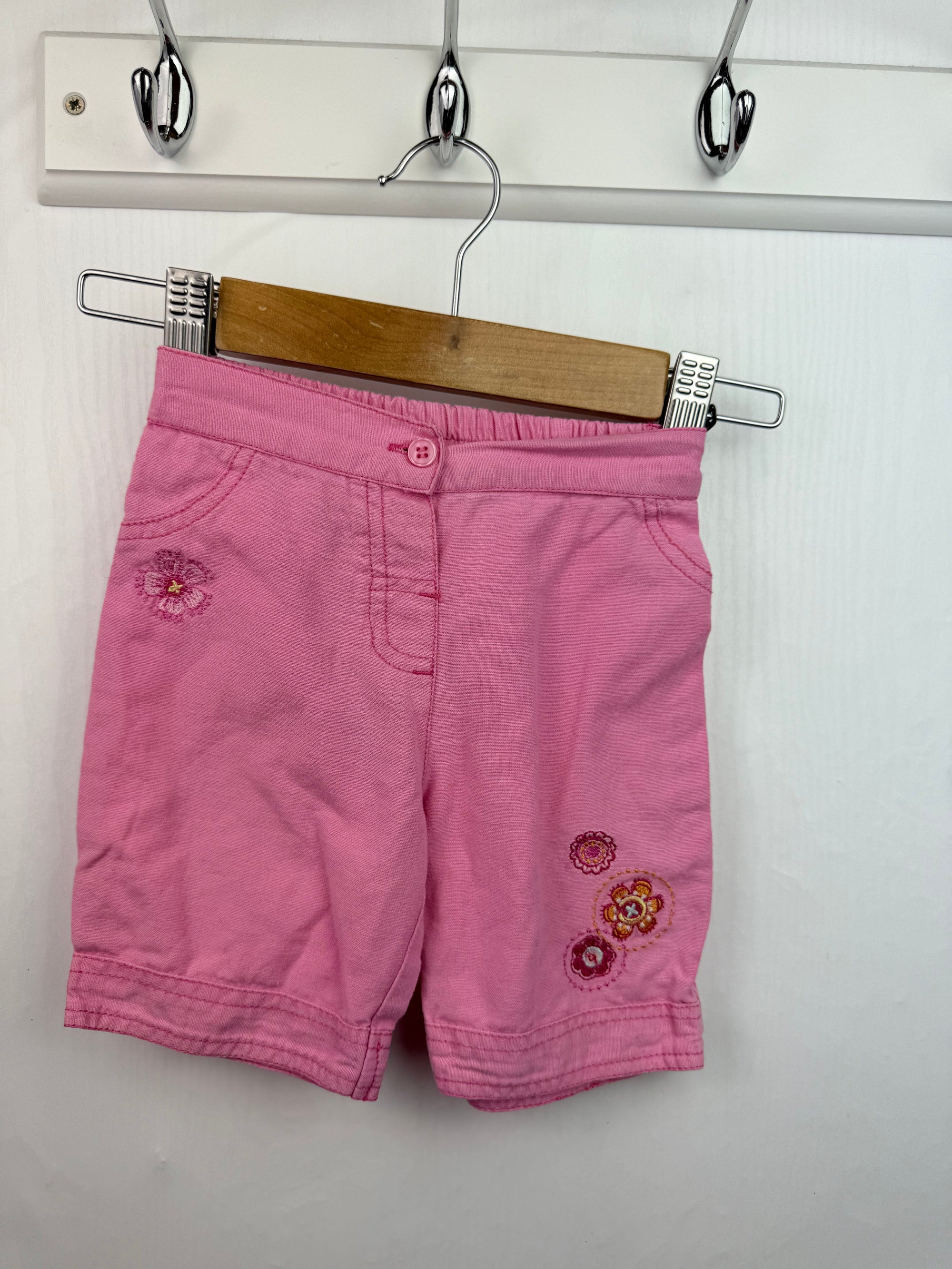 Matalan Pink Trousers - Girls 6 - 9 Months - Little Ones Preloved. Second Hand Children's & Preloved Baby, Kids, Girls & Boys Clothes. UK online