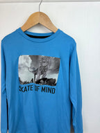 Matalan Skating Dinosaur Top - Boys 8 Years - Little Ones Preloved. Second Hand Children's & Preloved Baby, Kids, Girls & Boys Clothes. UK online