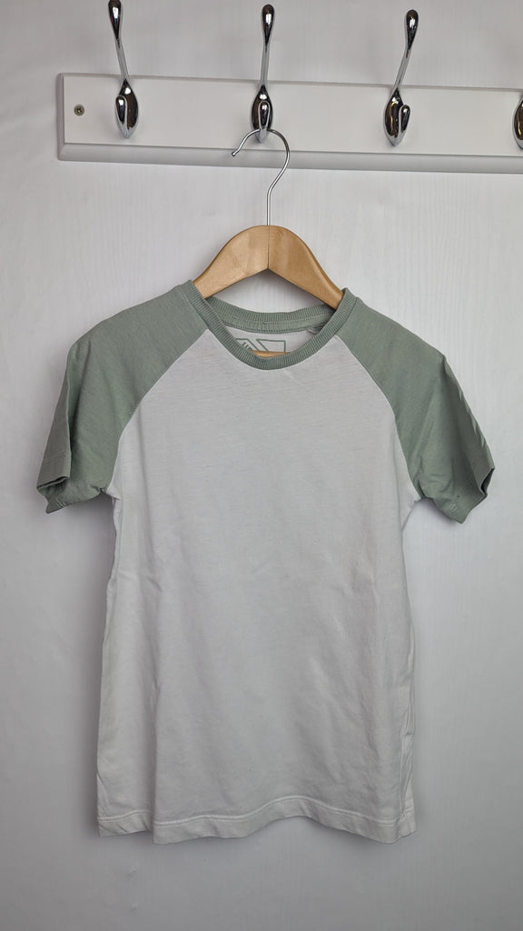 Matalan White & Green Short Sleeve Top - Boys 6 Years Little Ones Preloved Used, Preloved, Preworn Baby, Girls & Boys Clothes. Kids & Children's second hand Clothing UK Online. Cheap affordable. Brands including Next, Joules, Nutmeg Morrisons, TU, F&F, H&M.