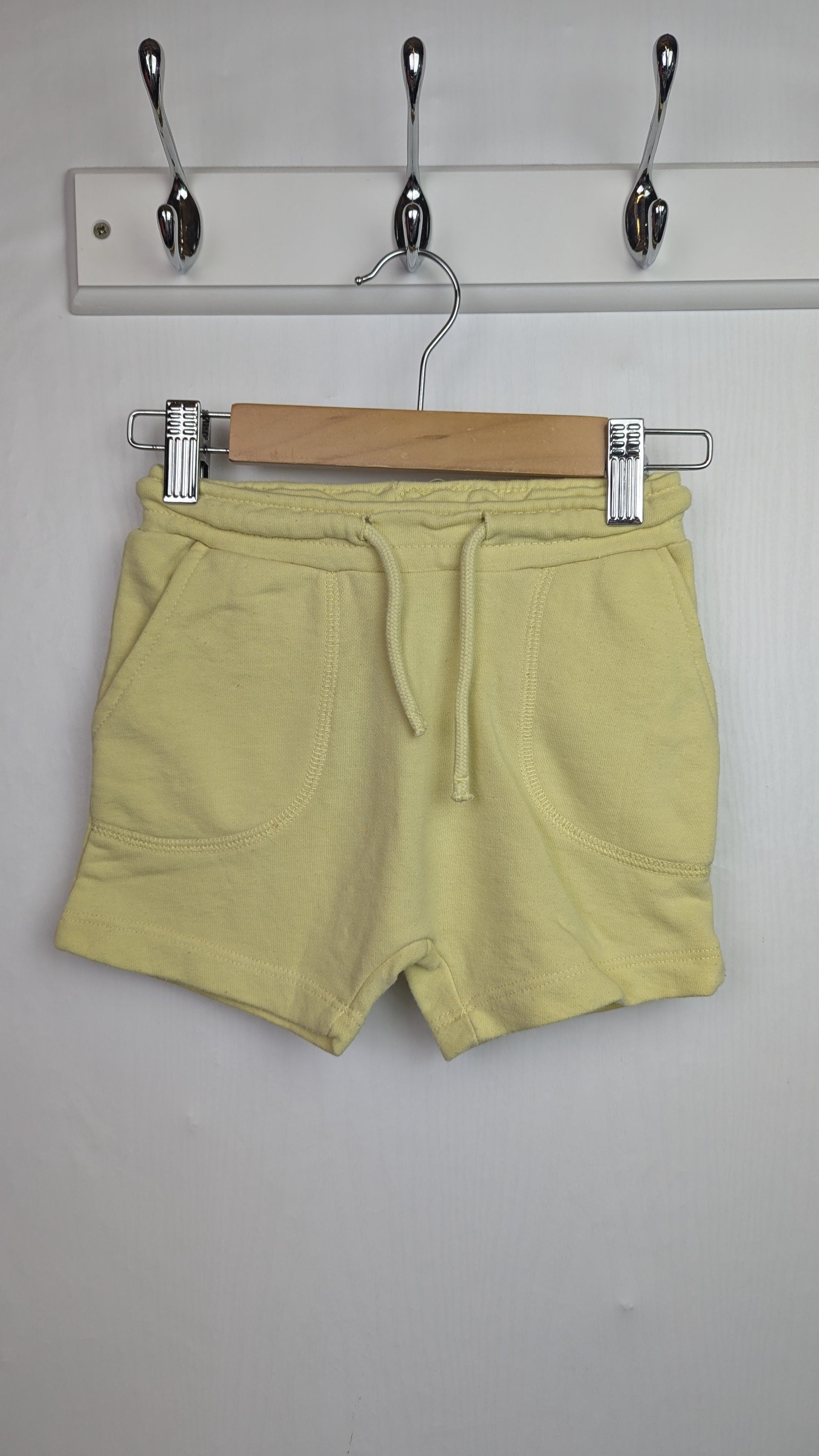 Matalan Yellow Jersey Shorts - Unisex 18 - 23 Months - Little Ones Preloved. Second Hand Children's & Preloved Baby, Kids, Girls & Boys Clothes. UK online