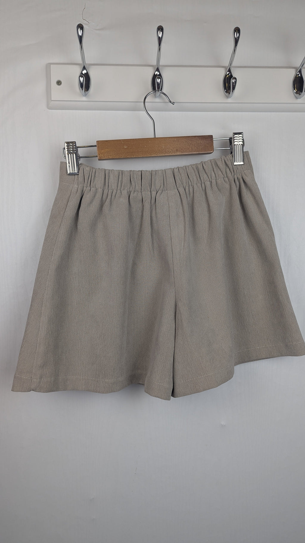 Mayoral Beige Cord Button Skort - Girls 9 Years - Little Ones Preloved. Second Hand Children's & Preloved Baby, Kids, Girls & Boys Clothes. UK online