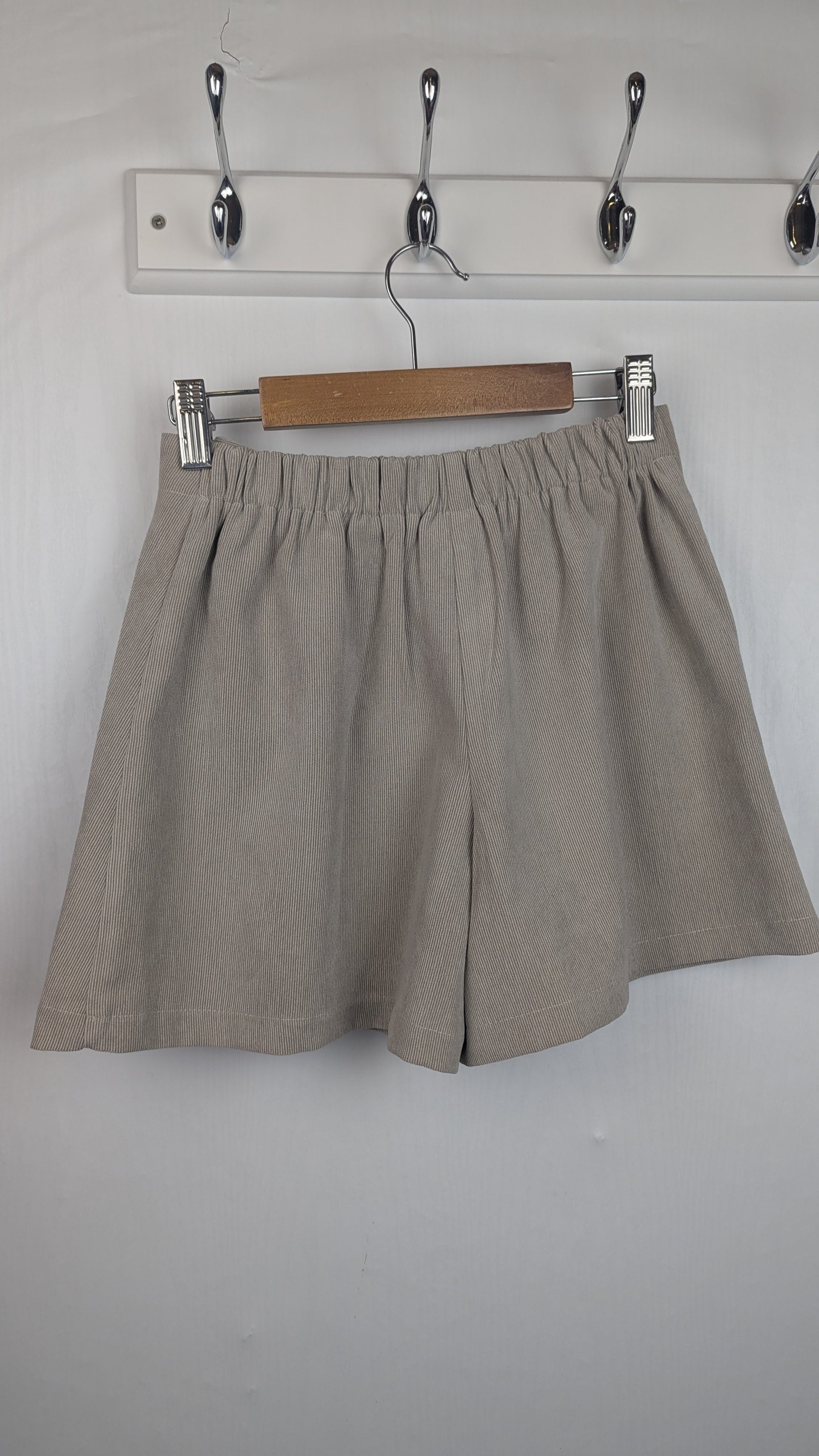 Mayoral Beige Cord Button Skort - Girls 9 Years - Little Ones Preloved. Second Hand Children's & Preloved Baby, Kids, Girls & Boys Clothes. UK online