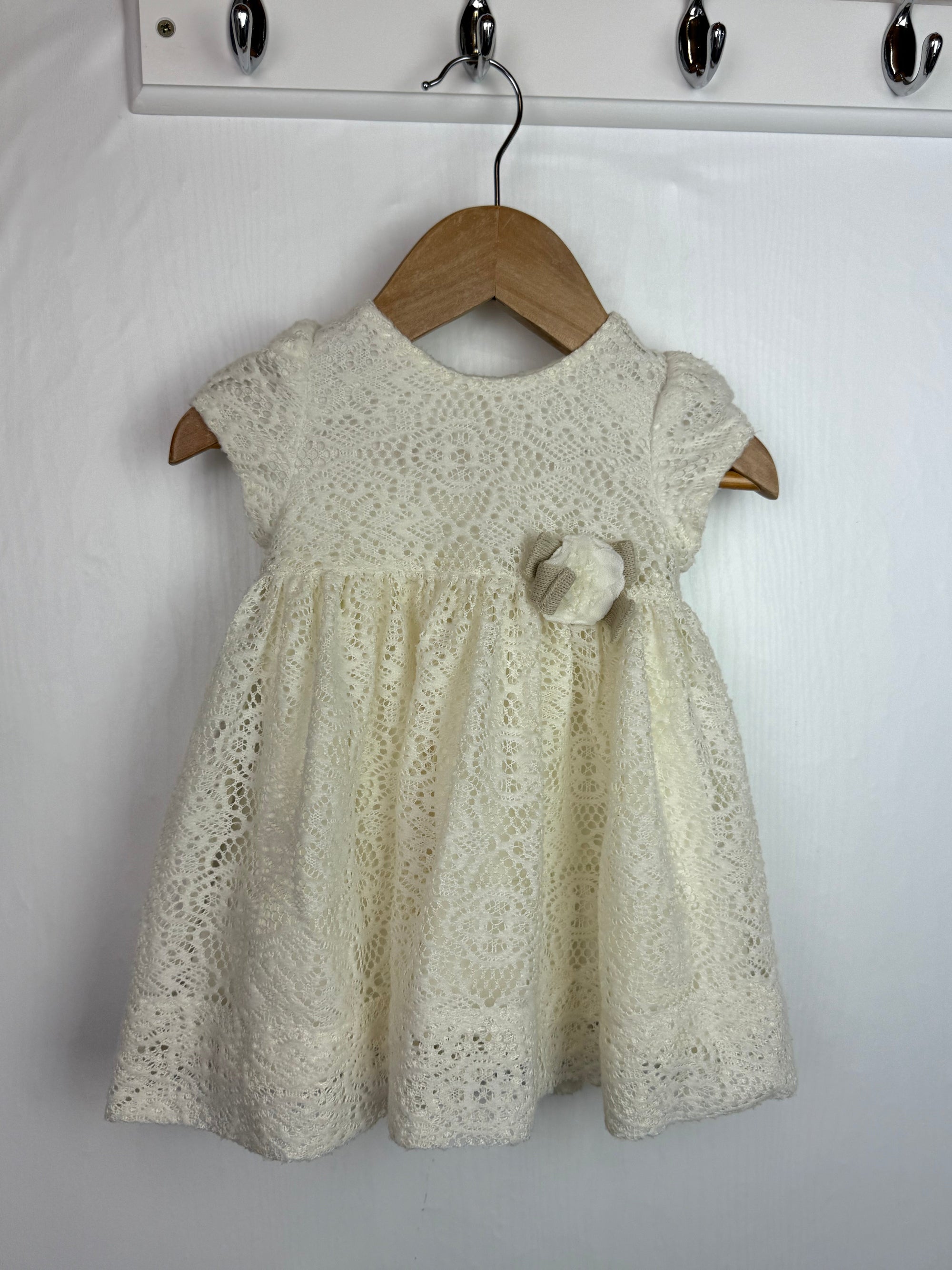 Mayoral Chic Cream Floral Dress - Girls 9 Months - Little Ones Preloved. Second Hand Children's & Preloved Baby, Kids, Girls & Boys Clothes. UK online