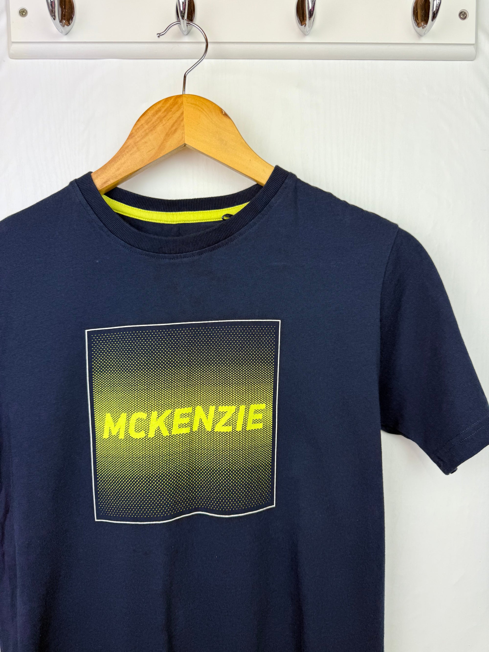 Mckenzie Navy Short Sleeve Top - Boys 13 - 15 Years - Little Ones Preloved. Second Hand Children's & Preloved Baby, Kids, Girls & Boys Clothes. UK online