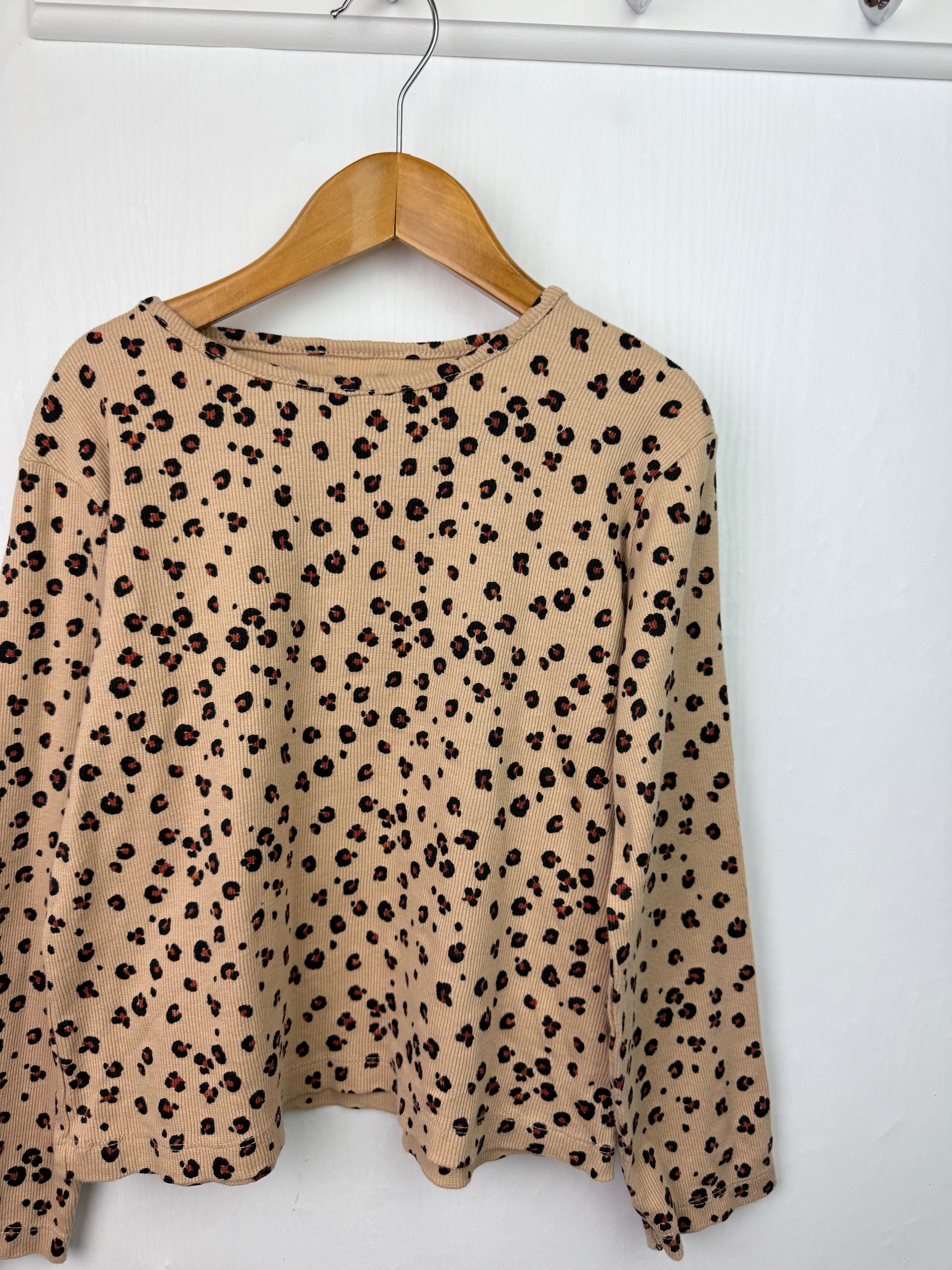 M&Co Animal Print Ribbed Top - Girls 8 - 9 Years - Little Ones Preloved. Second Hand Children's & Preloved Baby, Kids, Girls & Boys Clothes. UK online