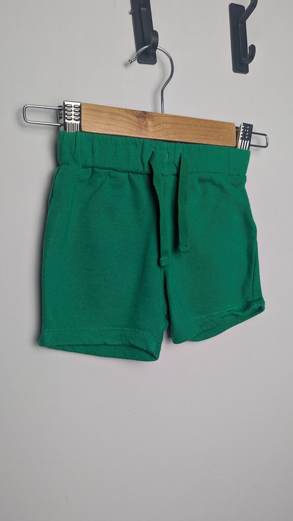 M&Co Green Jersey Shorts - Boys 3-6 Months Little Ones Preloved Used, Preloved, Preworn & Second Hand Baby, Kids & Children's Clothing UK Online. Cheap affordable. Brands including Next, Joules, Nutmeg Morrisons, TU, F&F, H&M.