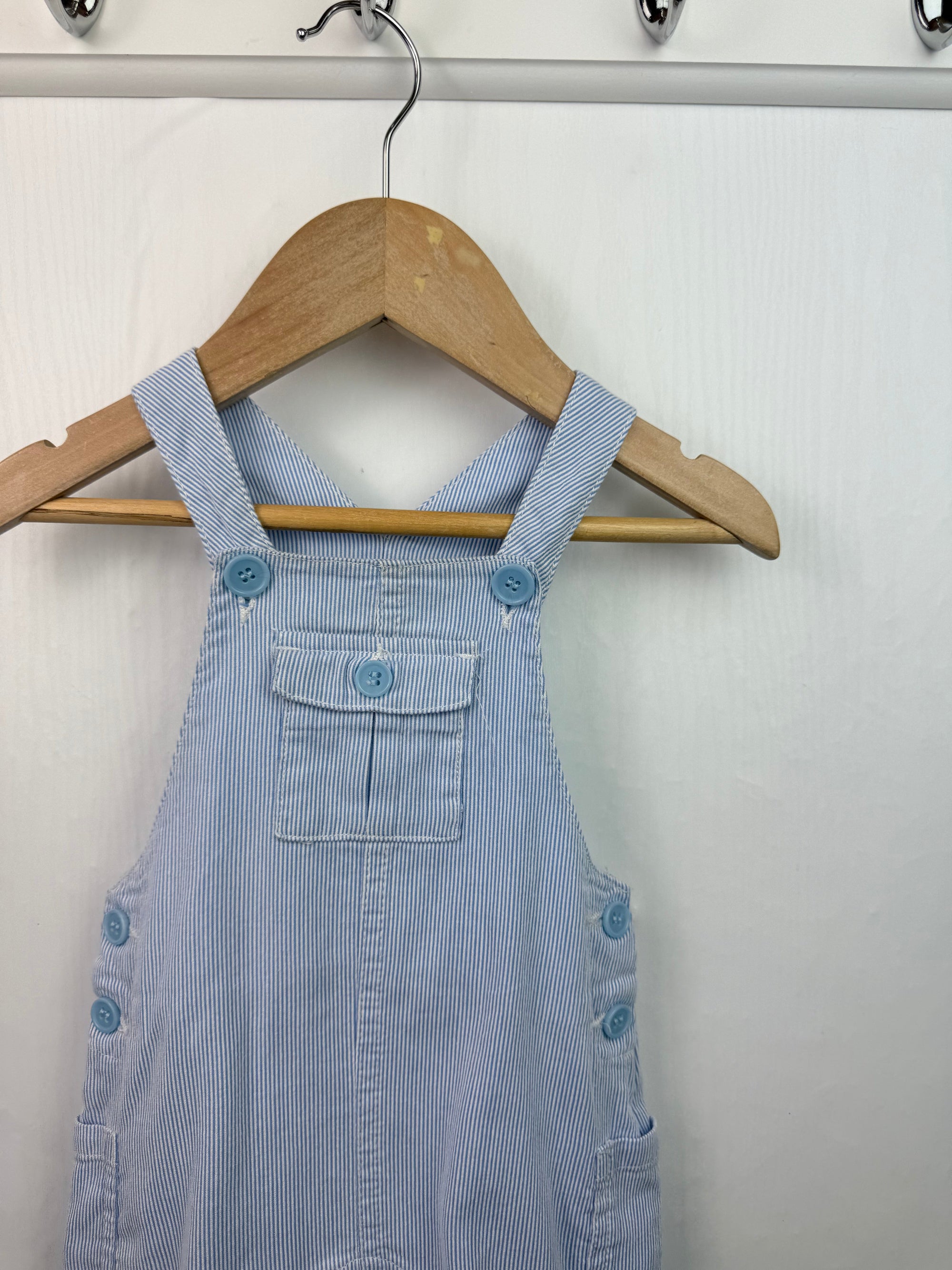 Mini Club Blue Striped Dungarees - Boys 3 - 6 Months - Little Ones Preloved. Second Hand Children's & Preloved Baby, Kids, Girls & Boys Clothes. UK online