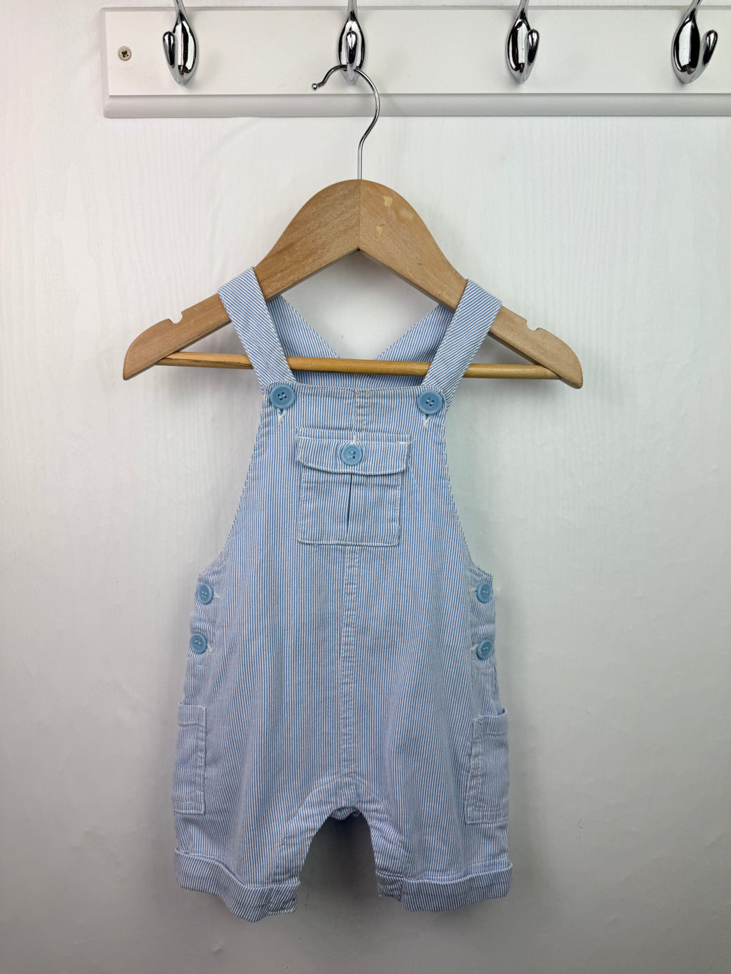 Mini Club Blue Striped Dungarees - Boys 3 - 6 Months - Little Ones Preloved. Second Hand Children's & Preloved Baby, Kids, Girls & Boys Clothes. UK online