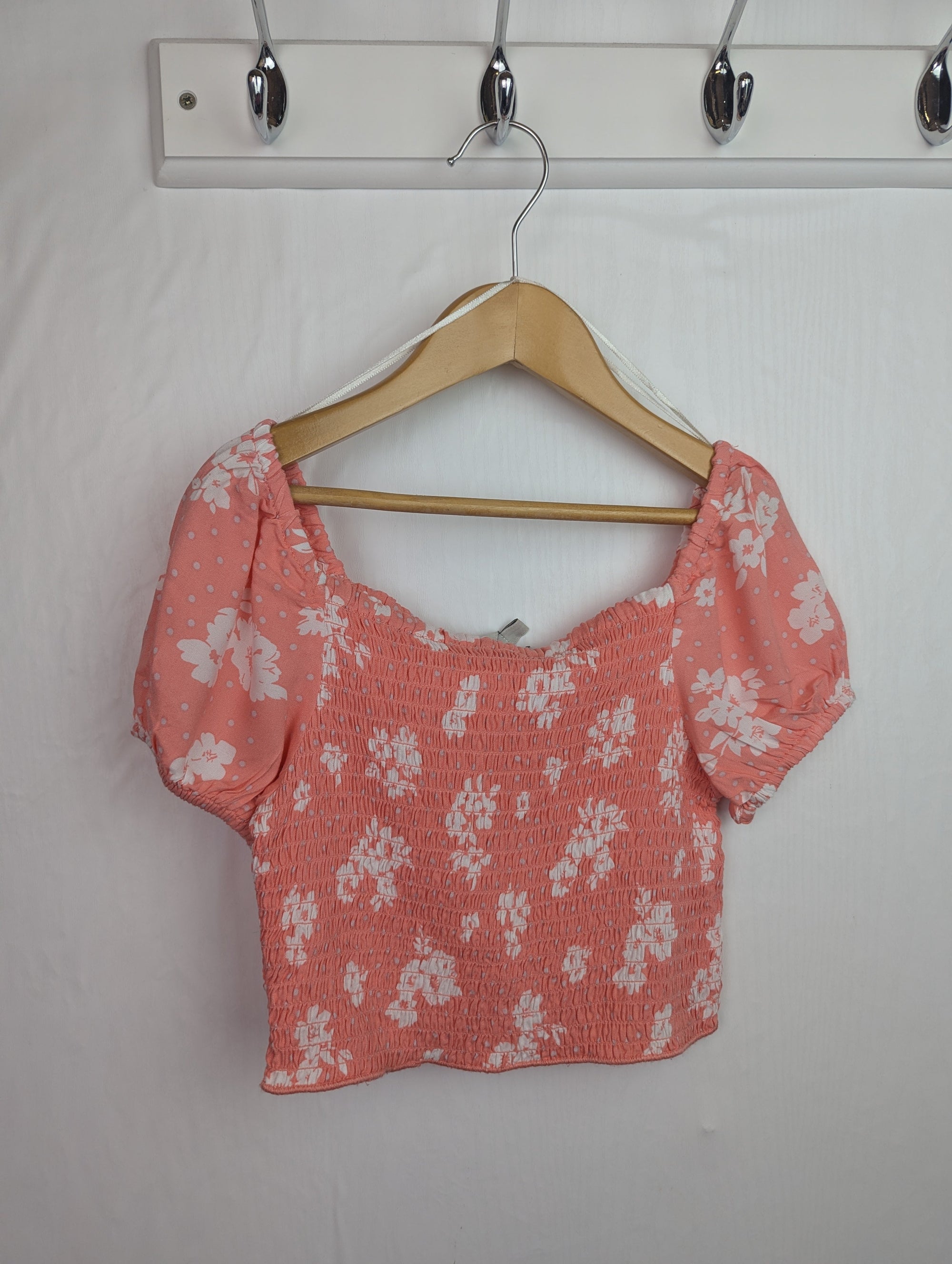 Miss Evie Ruched Floral Top - Girls 7 - 8 Years - Little Ones Preloved. Second Hand Children's & Preloved Baby, Kids, Girls & Boys Clothes. UK online