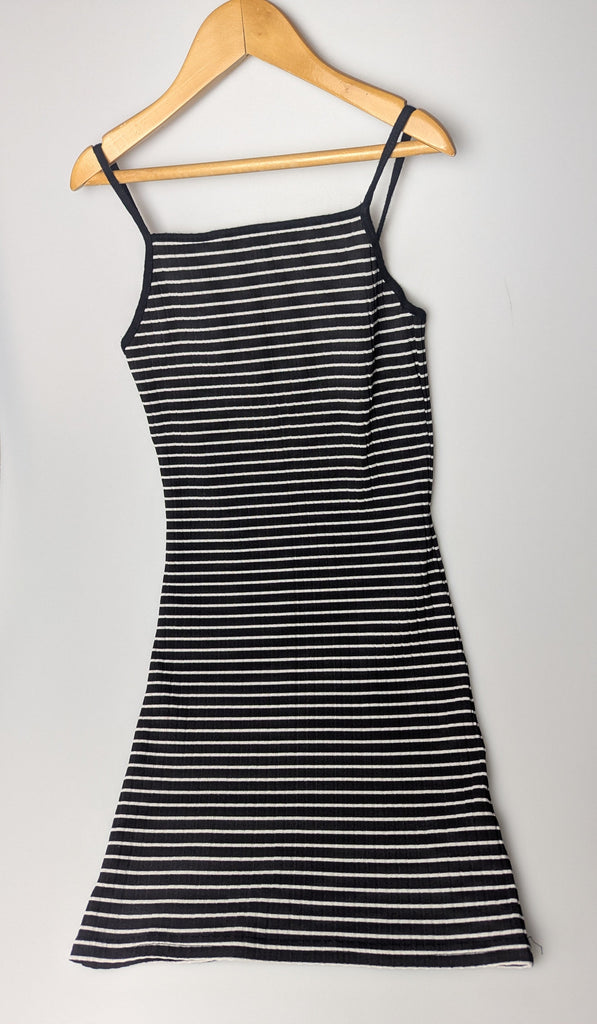 Miss Evie Striped Dress - Girls 7-8 Years Little Ones Preloved Used, Preloved, Preworn Baby, Girls & Boys Clothes. Kids & Children's second hand Clothing UK Online. Cheap affordable. Brands including Next, Joules, Nutmeg Morrisons, TU, F&F, H&M.