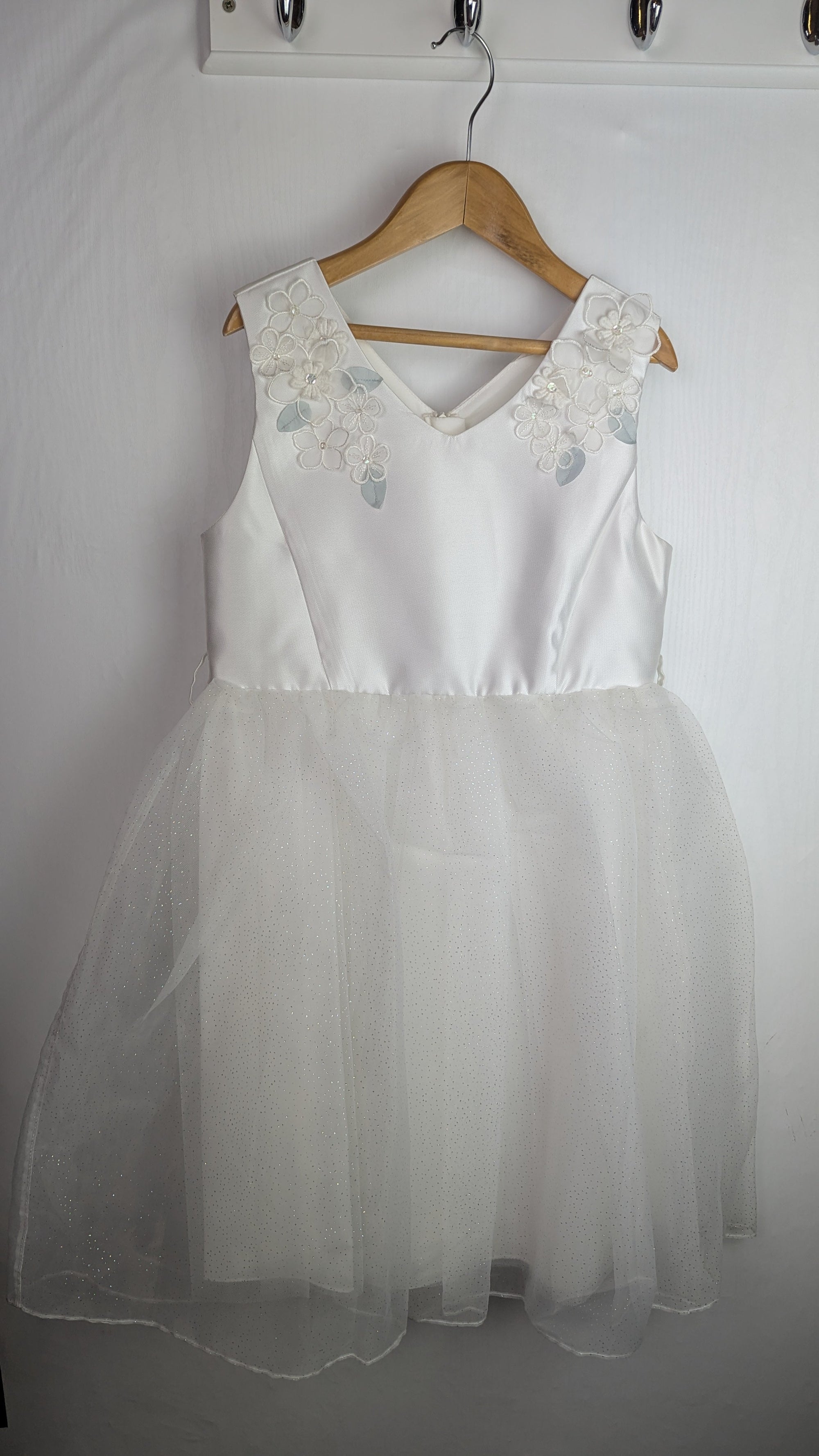 Monsoon Floral Mesh Bridesmaid Dress - Girls 9 Years - Little Ones Preloved. Second Hand Children's & Preloved Baby, Kids, Girls & Boys Clothes. UK online