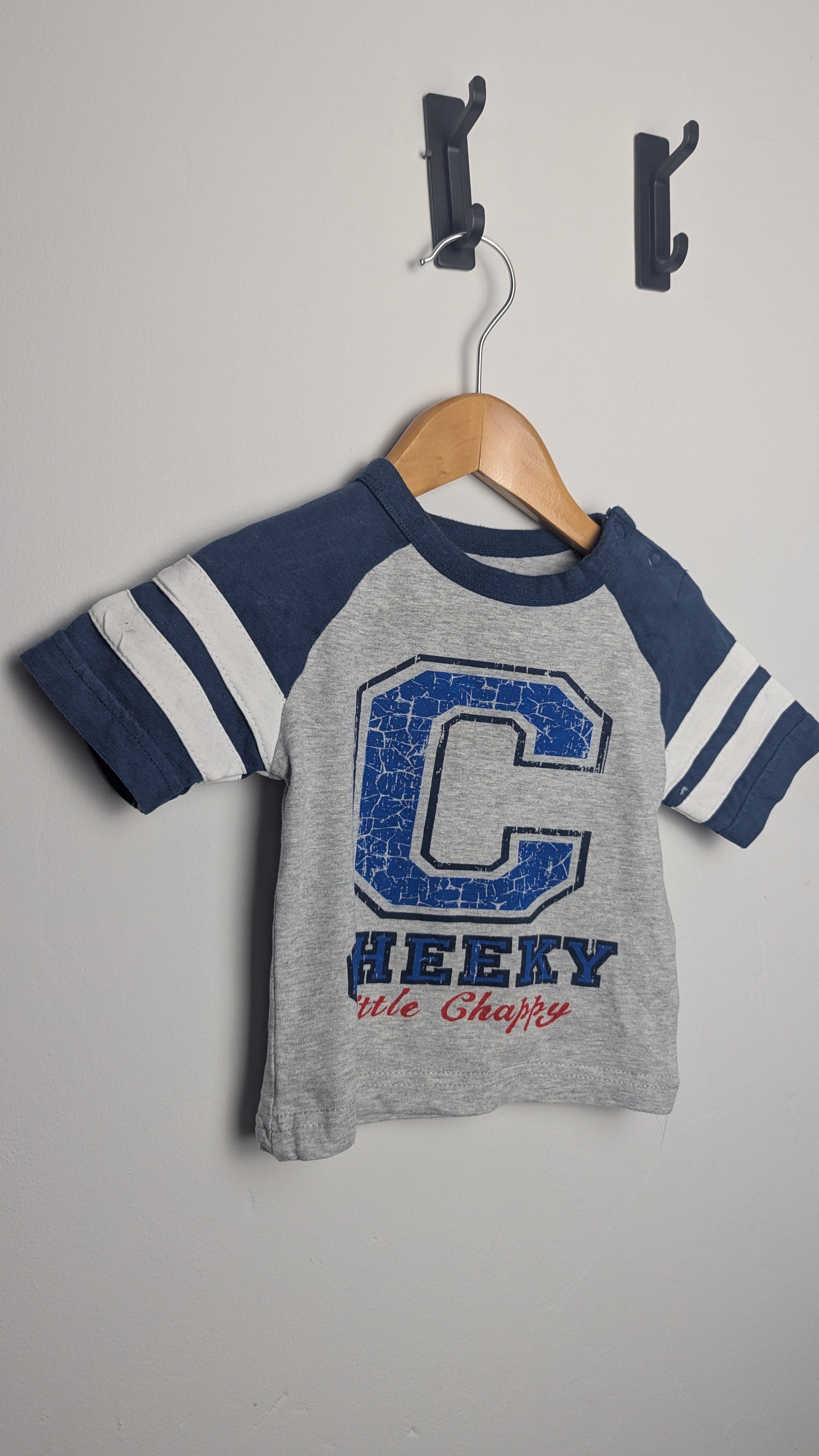 Mothercare Grey Cheeky Chappy Top - Boys 3 - 6 Months - Little Ones Preloved. Second Hand Children's & Preloved Baby, Kids, Girls & Boys Clothes. UK online