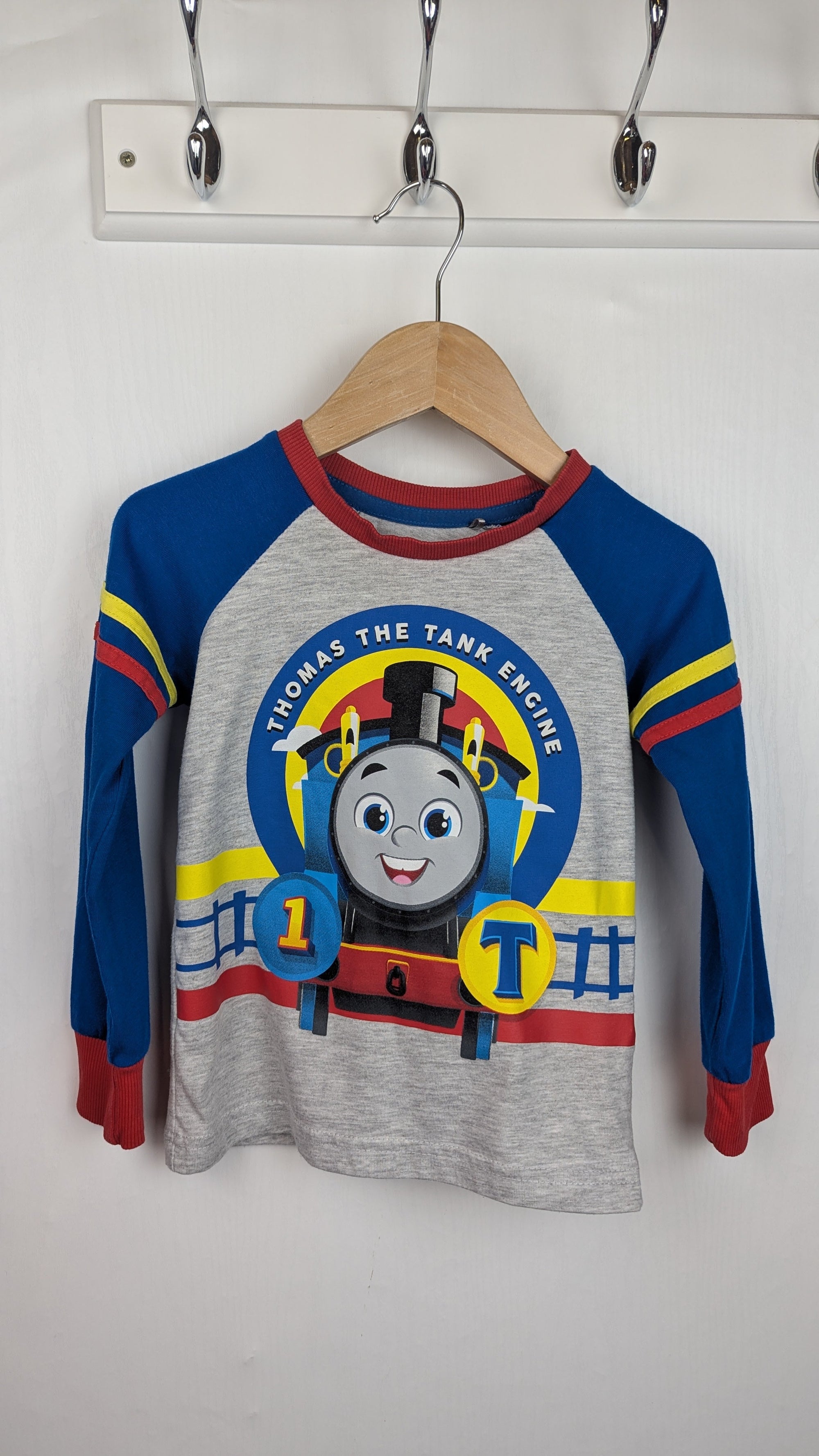 Mothercare Thomas The Tank Engine Pyjama Top - Boys 2 - 3 Years - Little Ones Preloved. Second Hand Children's & Preloved Baby, Kids, Girls & Boys Clothes. UK online