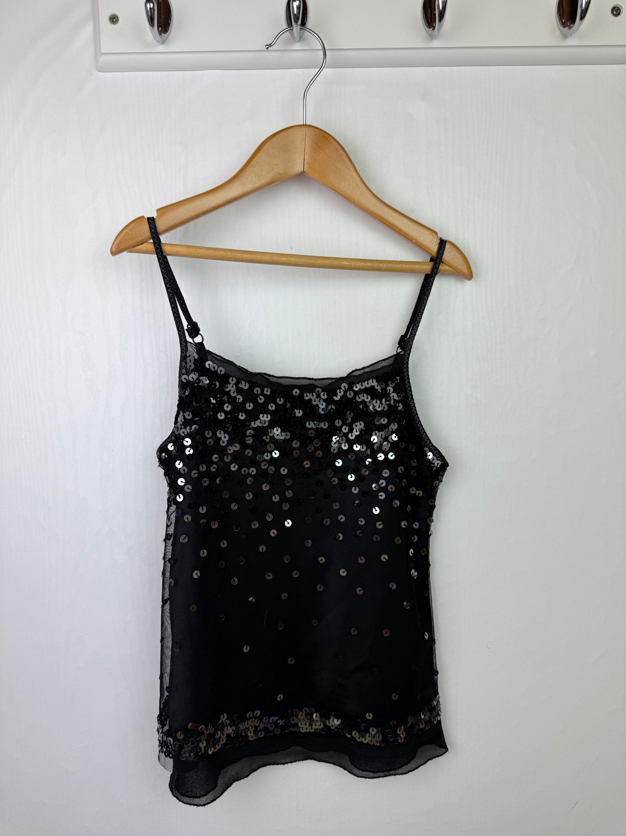 M&S Black Sequin Top - Girls 7 Years - Little Ones Preloved. Second Hand Children's & Preloved Baby, Kids, Girls & Boys Clothes. UK online
