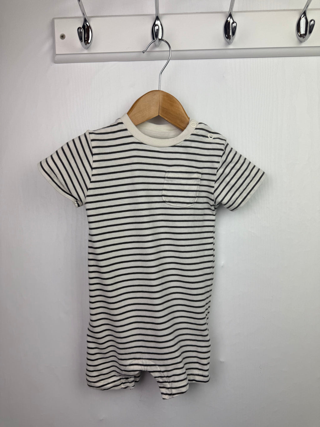 M&S Cream Striped Romper - Baby Boys 3 - 6 Months - Little Ones Preloved. Second Hand Children's & Preloved Baby, Kids, Girls & Boys Clothes. UK online