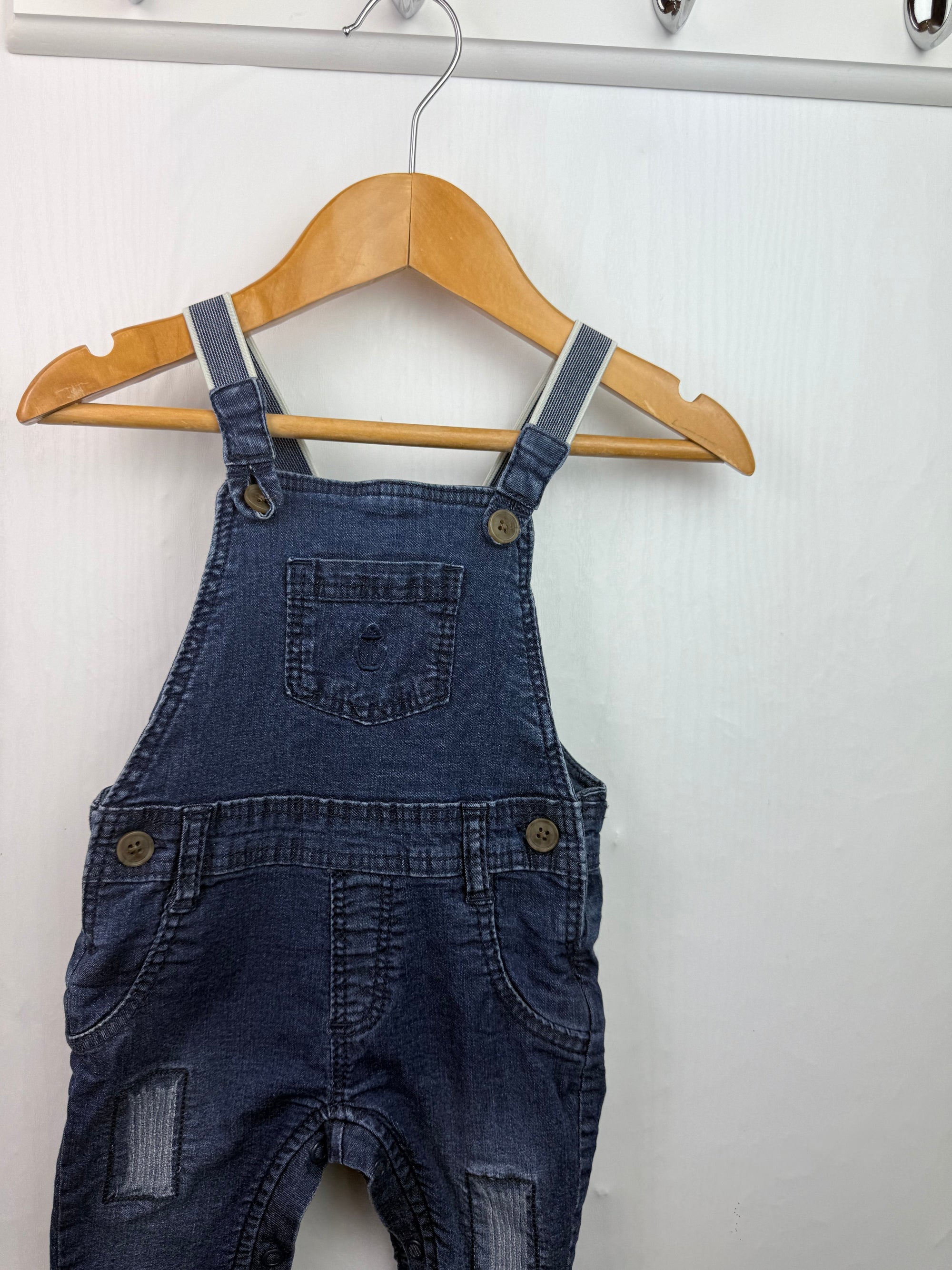 M&S Dark Blue Denim Dungarees - Boys 0 - 3 Months - Little Ones Preloved. Second Hand Children's & Preloved Baby, Kids, Girls & Boys Clothes. UK online