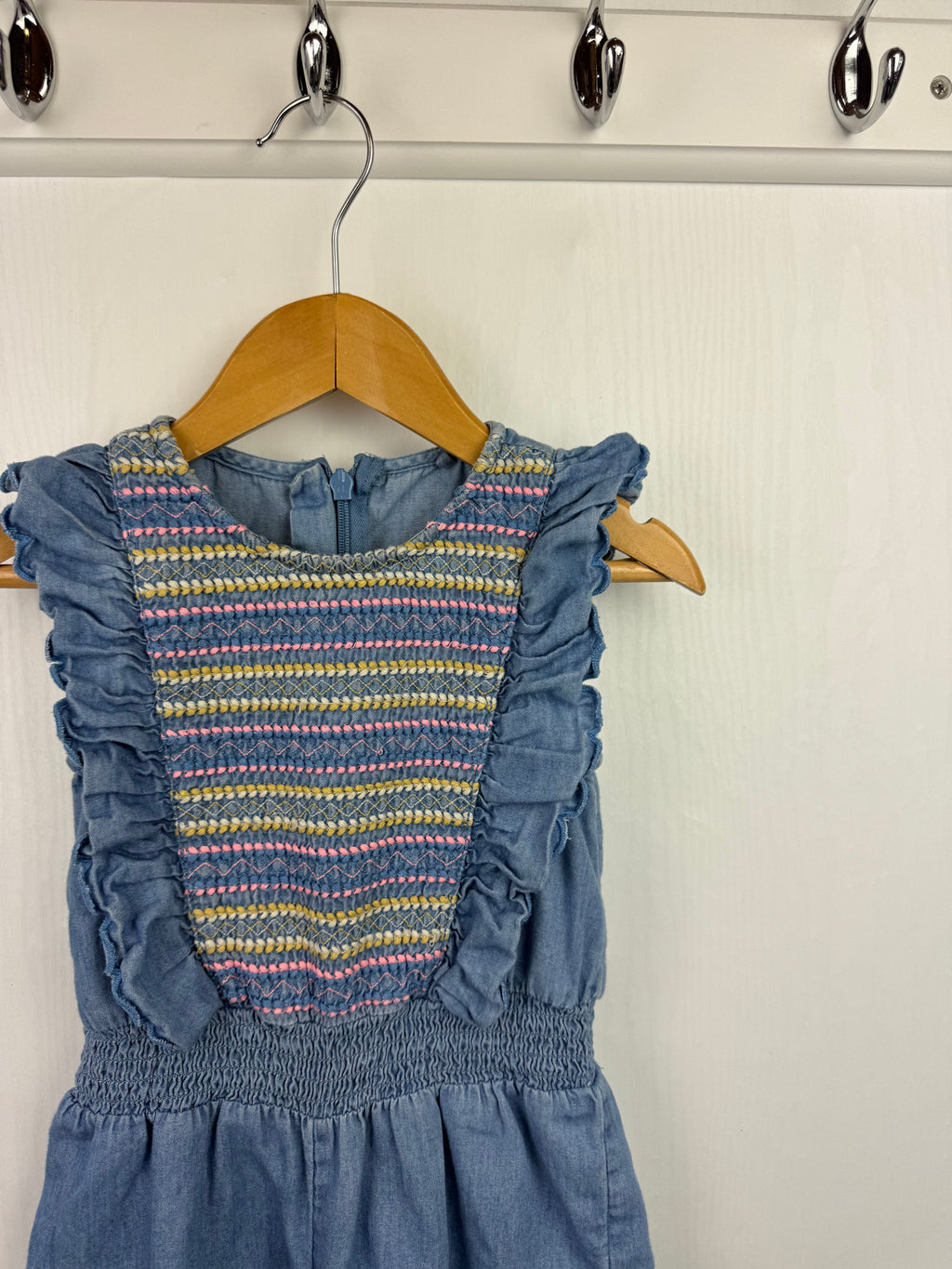 M&S Denim Embriodered Playsuit - Girls 2 - 3 Years - Little Ones Preloved. Second Hand Children's & Preloved Baby, Kids, Girls & Boys Clothes. UK online
