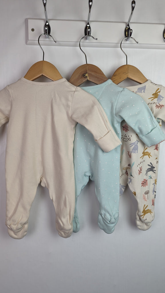 M&S Floral Sleepsuit Set - Girls 0-1 Month Marks & Spencer Used, Preloved, Preworn & Second Hand Baby, Kids & Children's Clothing UK Online. Cheap affordable. Brands including Next, Joules, Nutmeg Morrisons, TU, F&F, H&M.