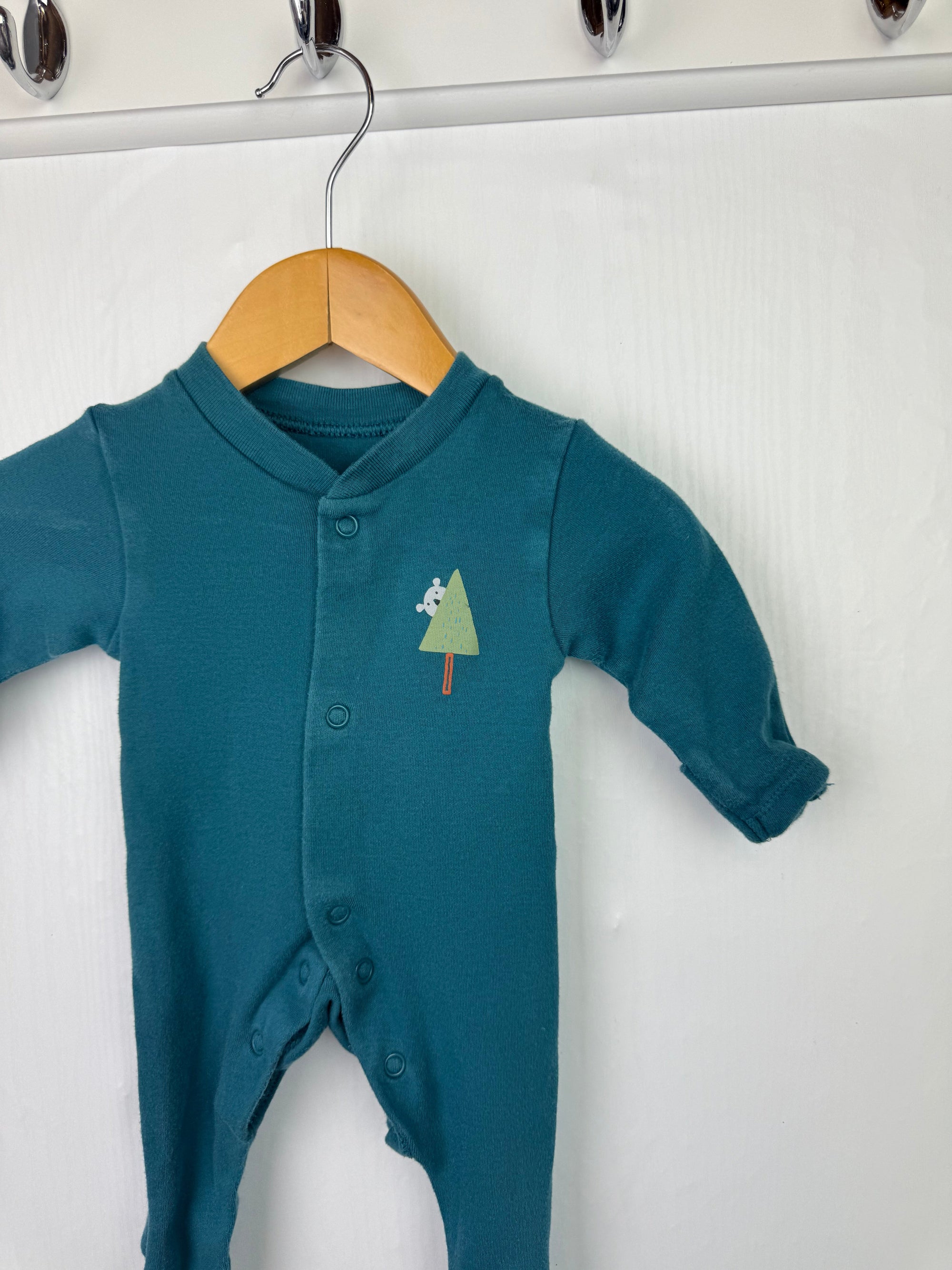 M&S Green Sleepsuit - Boys Newborn - Little Ones Preloved. Second Hand Children's & Preloved Baby, Kids, Girls & Boys Clothes. UK online
