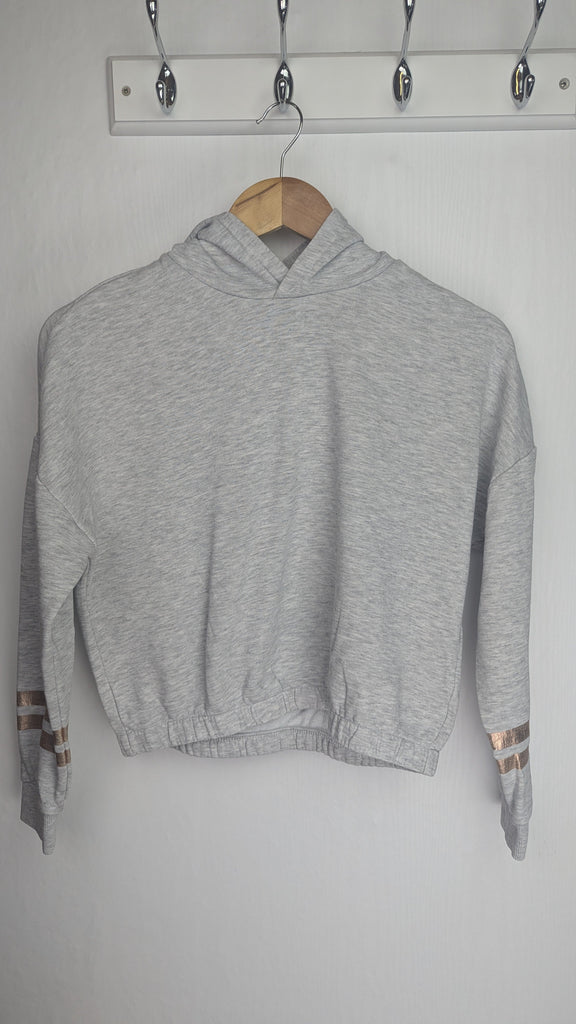 M&S Grey Crop Hoodie - Girls 12-13 Years Marks & Spencer Used, Preloved, Preworn & Second Hand Baby, Kids & Children's Clothing UK Online. Cheap affordable. Brands including Next, Joules, Nutmeg Morrisons, TU, F&F, H&M.