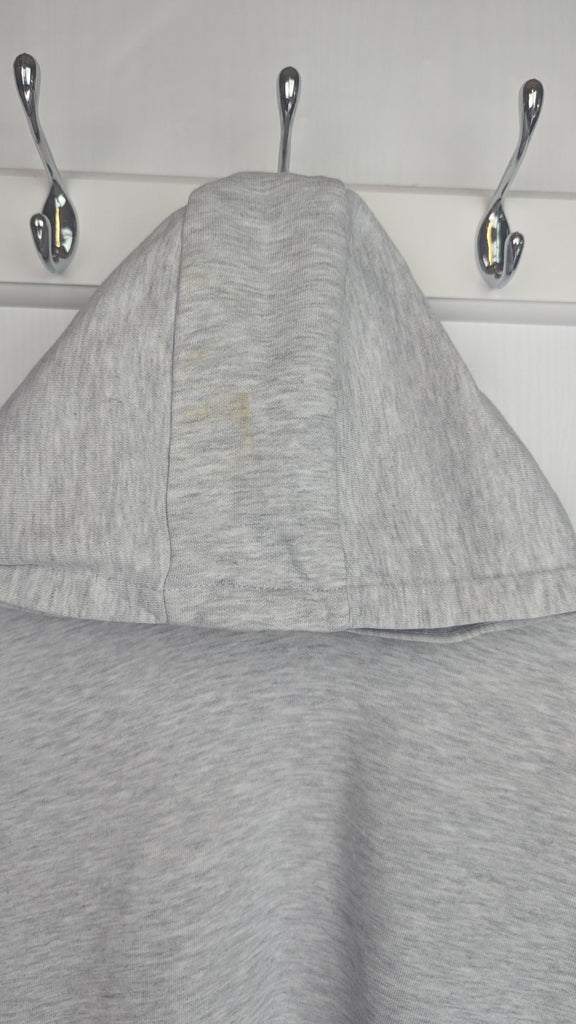 M&S Grey Crop Hoodie - Girls 12-13 Years Marks & Spencer Used, Preloved, Preworn & Second Hand Baby, Kids & Children's Clothing UK Online. Cheap affordable. Brands including Next, Joules, Nutmeg Morrisons, TU, F&F, H&M.