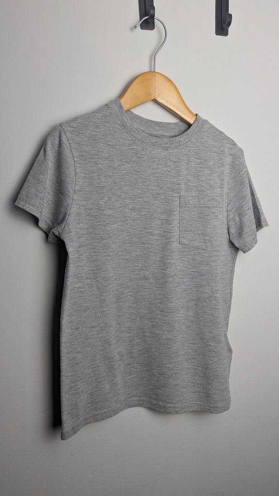 M&S Grey Short Sleeve Top - Boys 6-7 Years Little Ones Preloved Used, Preloved, Preworn & Second Hand Baby, Kids & Children's Clothing UK Online. Cheap affordable. Brands including Next, Joules, Nutmeg Morrisons, TU, F&F, H&M.