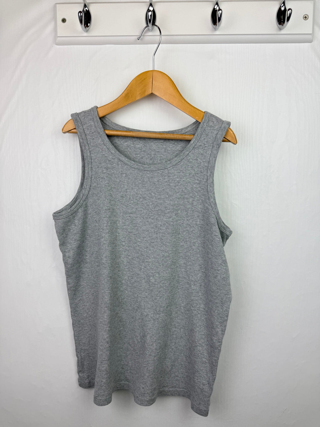 M&S Grey Vest Top - Unisex 11 - 12 Years - Little Ones Preloved. Second Hand Children's & Preloved Baby, Kids, Girls & Boys Clothes. UK online