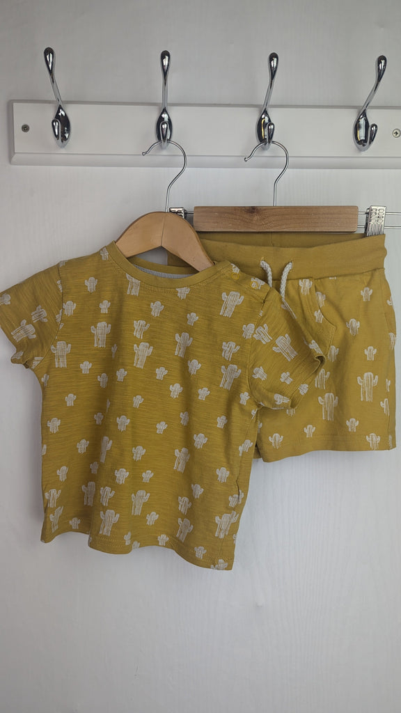 M&S Mustard Catcus Shorts & Top Outfit - Boys 9-12 Months Marks & Spencer Used, Preloved, Preworn Baby, Girls & Boys Clothes. Kids & Children's second hand Clothing UK Online. Cheap affordable. Brands including Next, Joules, Nutmeg Morrisons, TU, F&F, H&M.