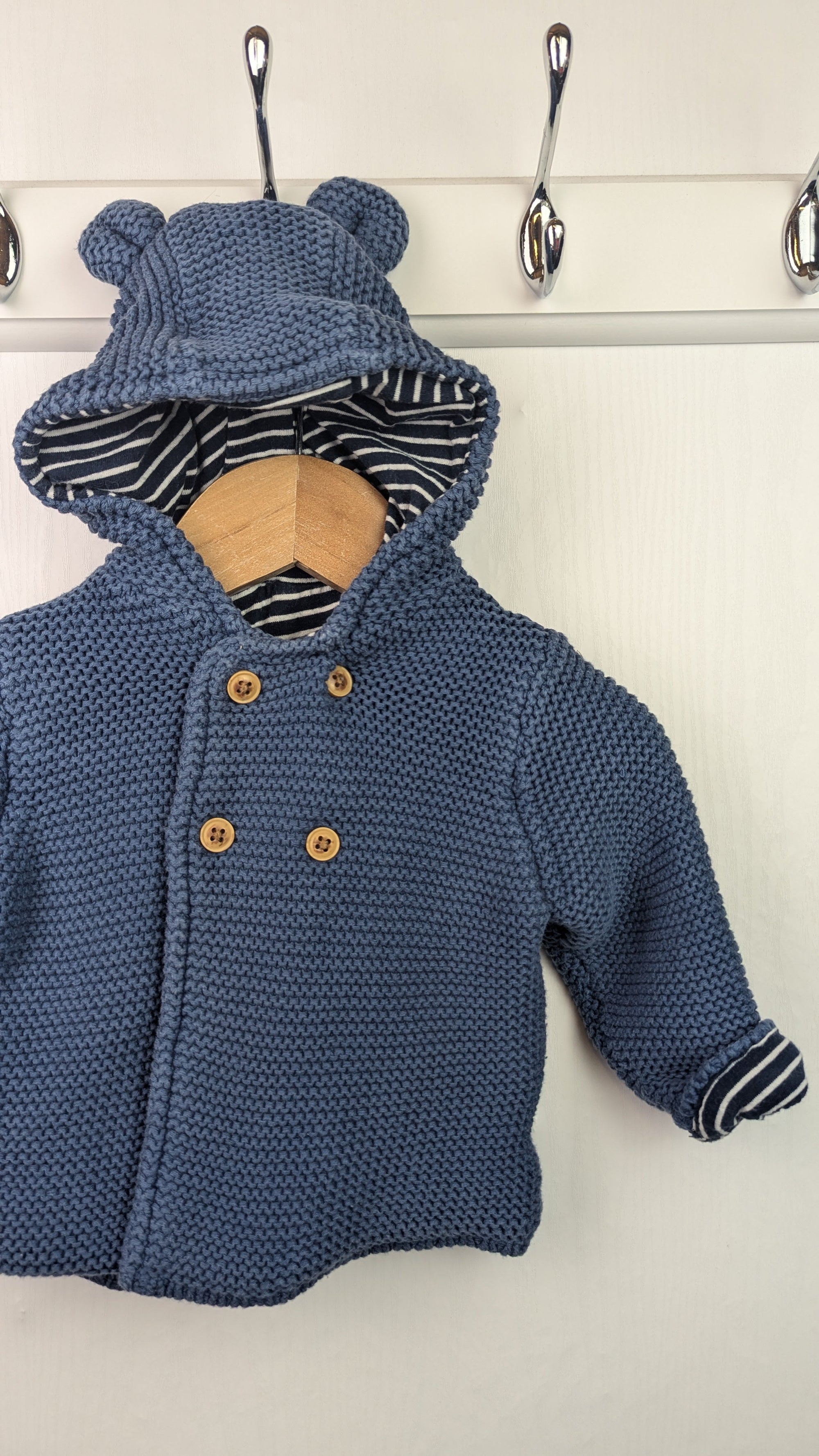 M&S Navy Knit Cardigan - Boys 3 - 6 Months - Little Ones Preloved. Second Hand Children's & Preloved Baby, Kids, Girls & Boys Clothes. UK online