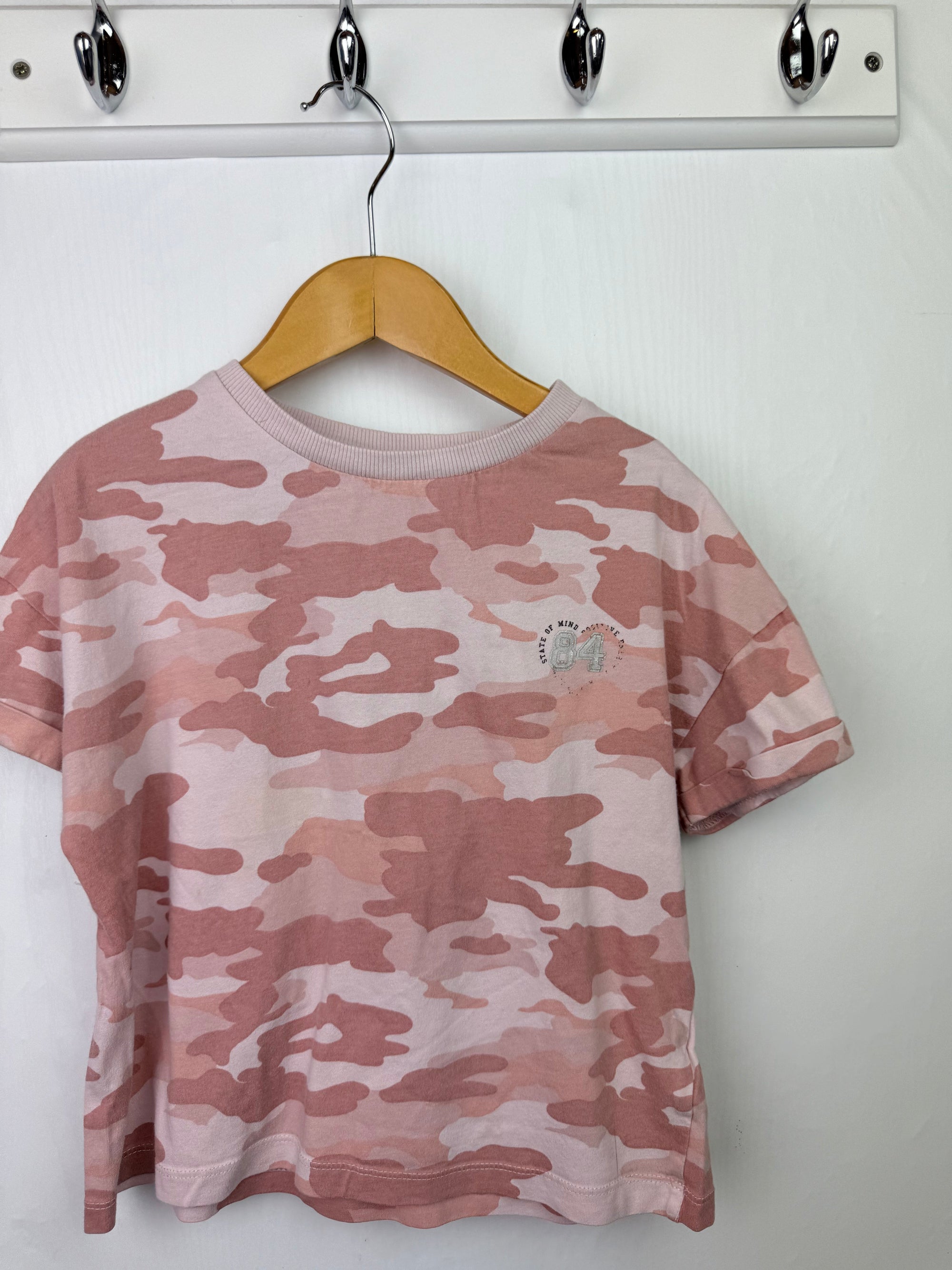 M&S Pink Camo Top - Girls 7 - 8 Years - Little Ones Preloved. Second Hand Children's & Preloved Baby, Kids, Girls & Boys Clothes. UK online