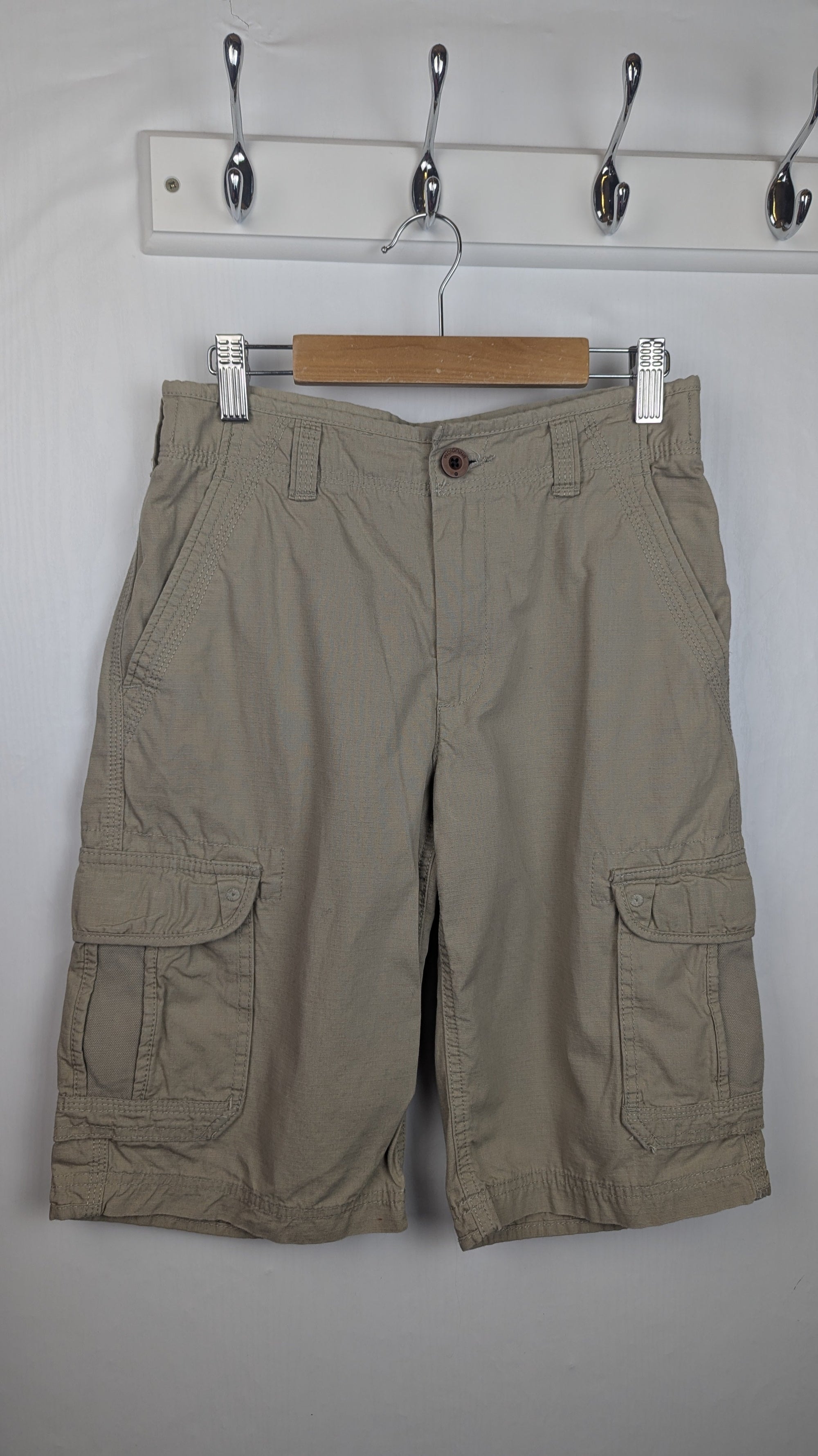 M&S Tan Pocket Cargo Shorts - Boys 11 Years - Little Ones Preloved. Second Hand Children's & Preloved Baby, Kids, Girls & Boys Clothes. UK online