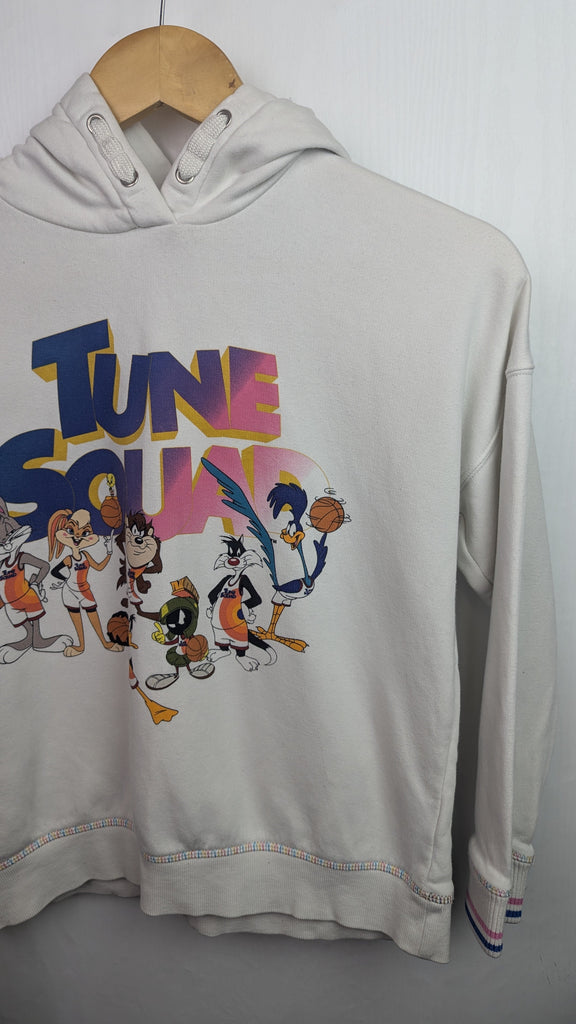 M&S Tune Squad Jumper - Unisex 11-12 Years Marks & Spencer Used, Preloved, Preworn & Second Hand Baby, Kids & Children's Clothing UK Online. Cheap affordable. Brands including Next, Joules, Nutmeg Morrisons, TU, F&F, H&M.