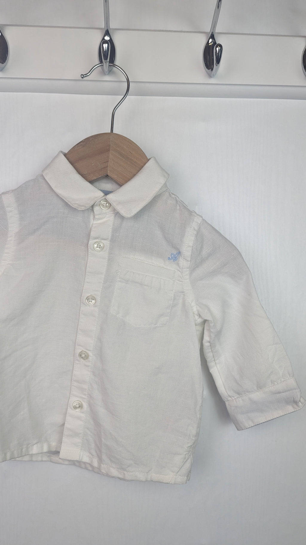 M&S White 'A' Shirt - Baby Boys 3 - 6 Months - Little Ones Preloved. Second Hand Children's & Preloved Baby, Kids, Girls & Boys Clothes. UK online